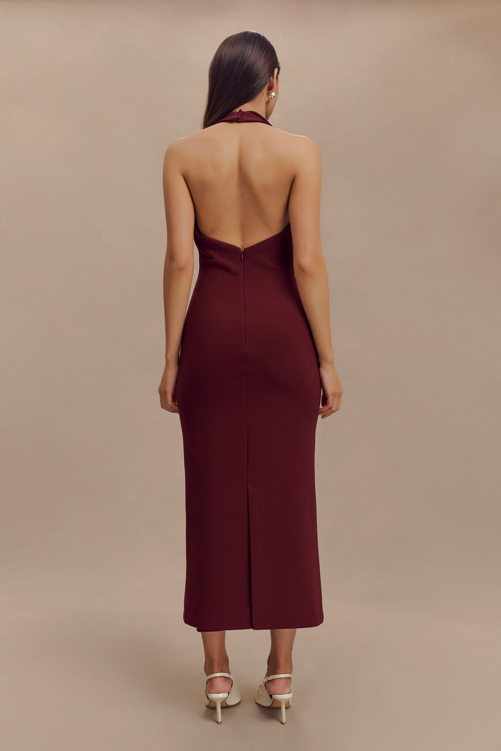 Annita Crepe Halter Midi Dress in Merlot – Chic&Drifts