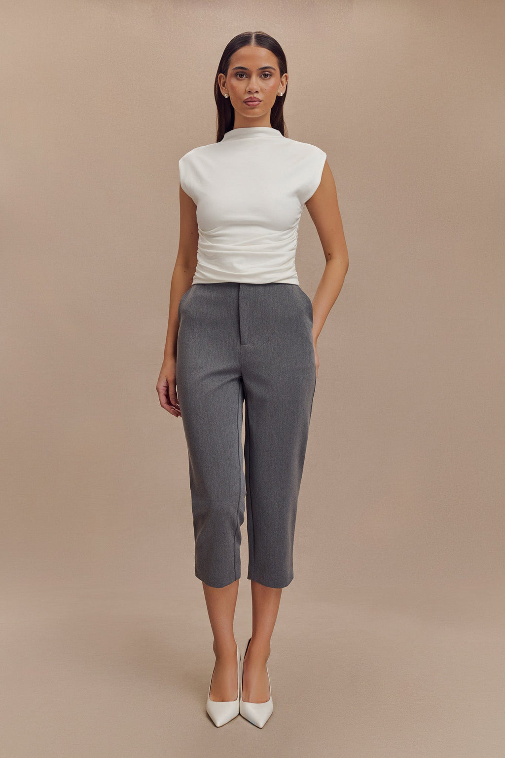 Ellia High Neck Sleeveless Top in White – Chic&Drifts