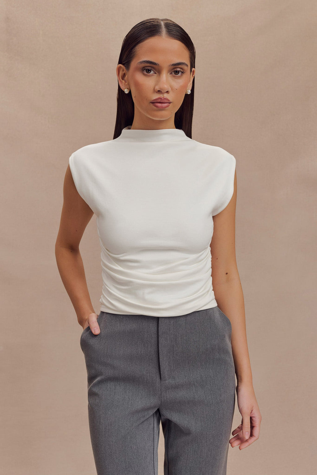 Ellia High Neck Sleeveless Top in White – Chic&Drifts