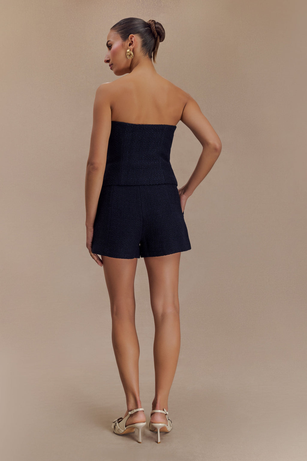 Parker Boucle Strapless Asymmetric Top in Midnight Blue – Chic&Drifts