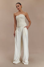 Parker Boucle Strapless Asymmetric Top in Ivory – Chic&Drifts