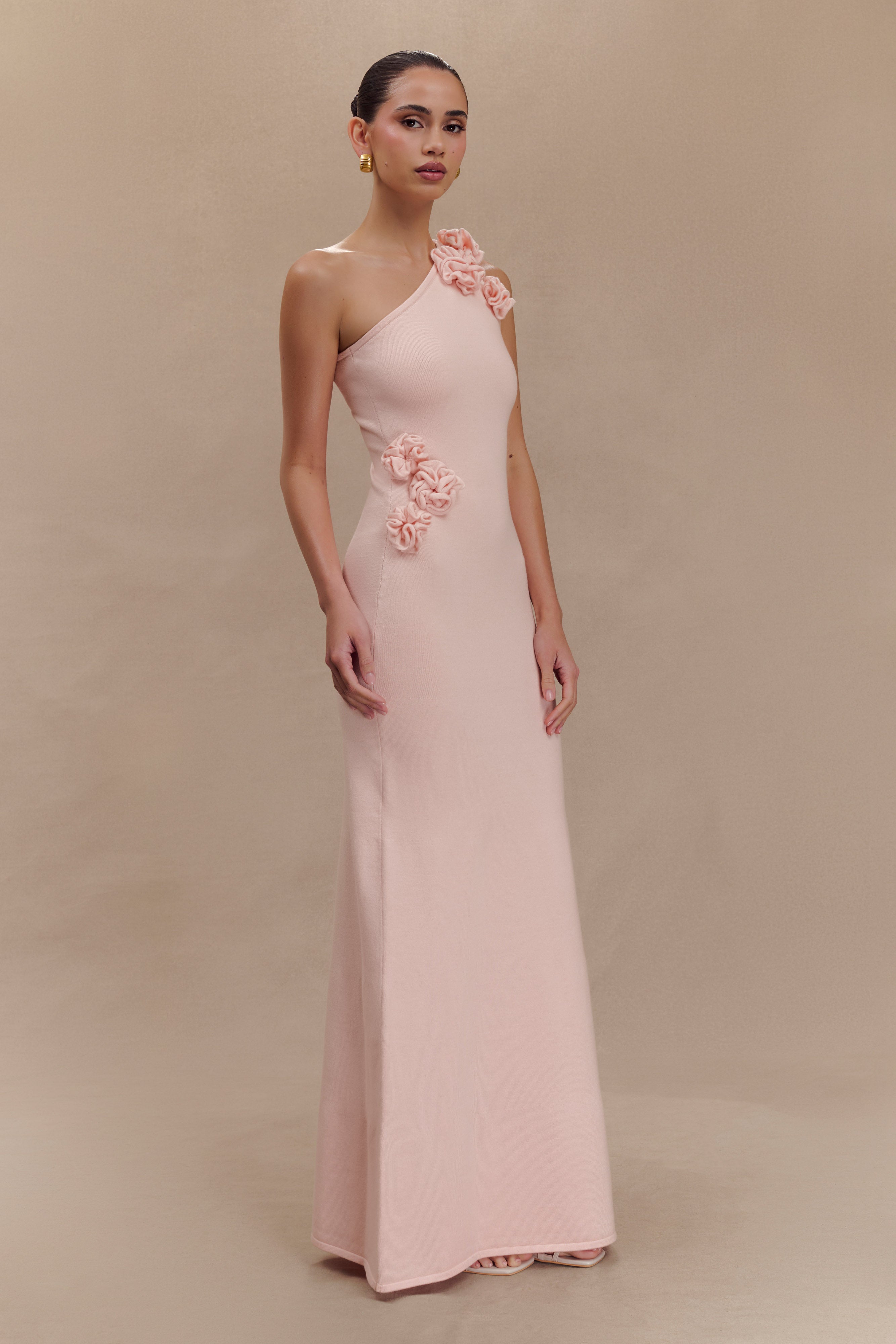 Paloma One Shoulder Knit Maxi Dress With Flowers in Baby Pink – Chic&Drifts