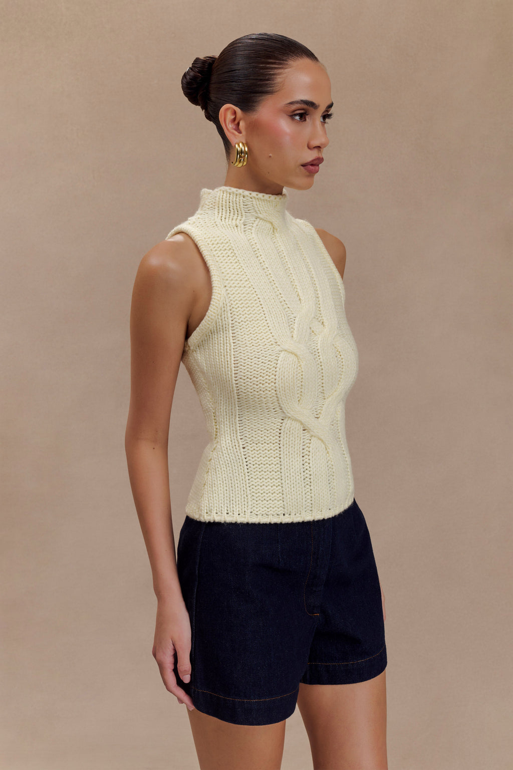 Roberta High Neck Cable Knit Top in Ivory – Chic&Drifts