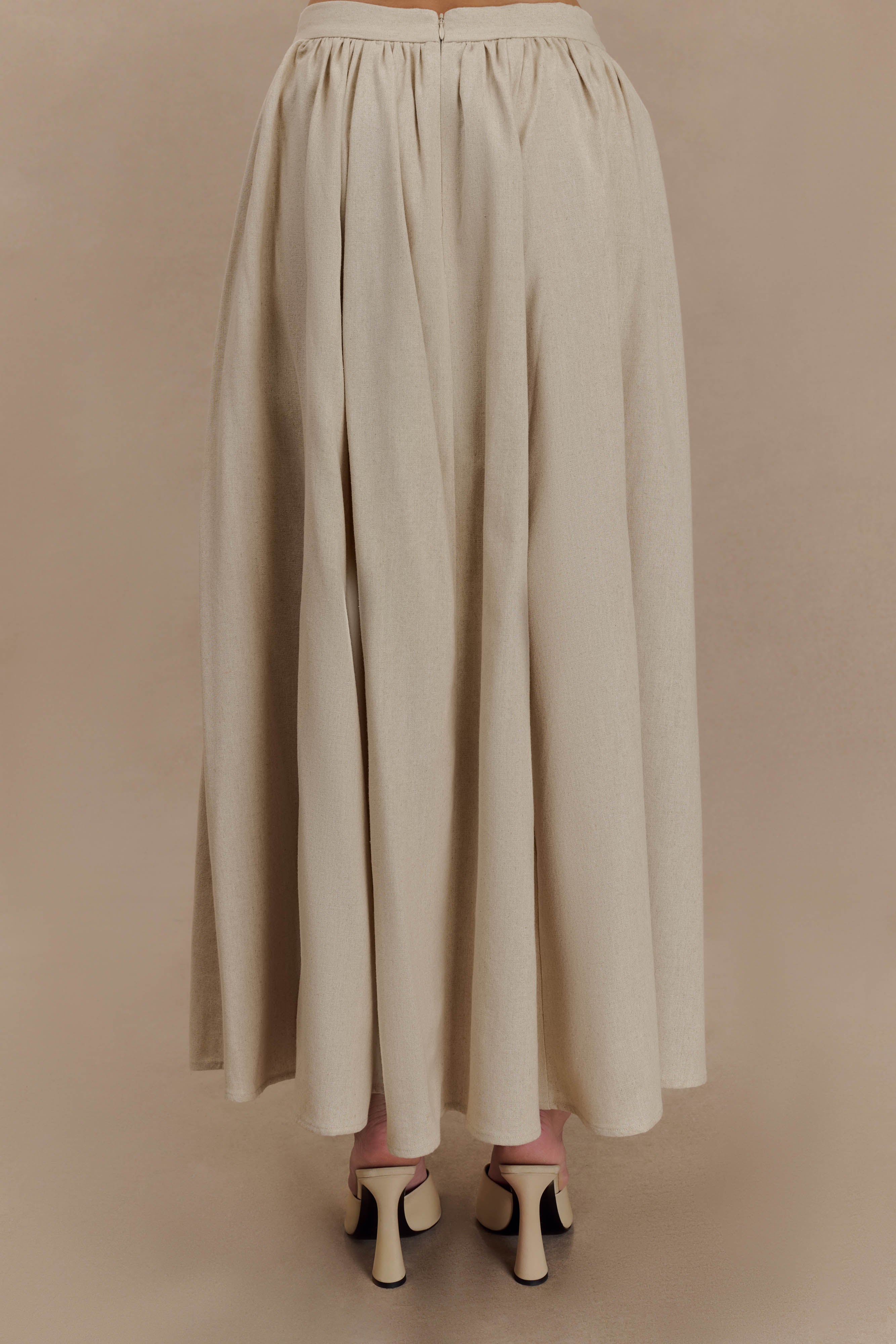 Clarence Linen A-Line Maxi Skirt in Natural – Chic&Drifts