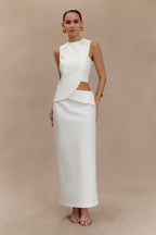 Astrid Asymmetric Sleeveless Suiting Top in White – Chic&Drifts