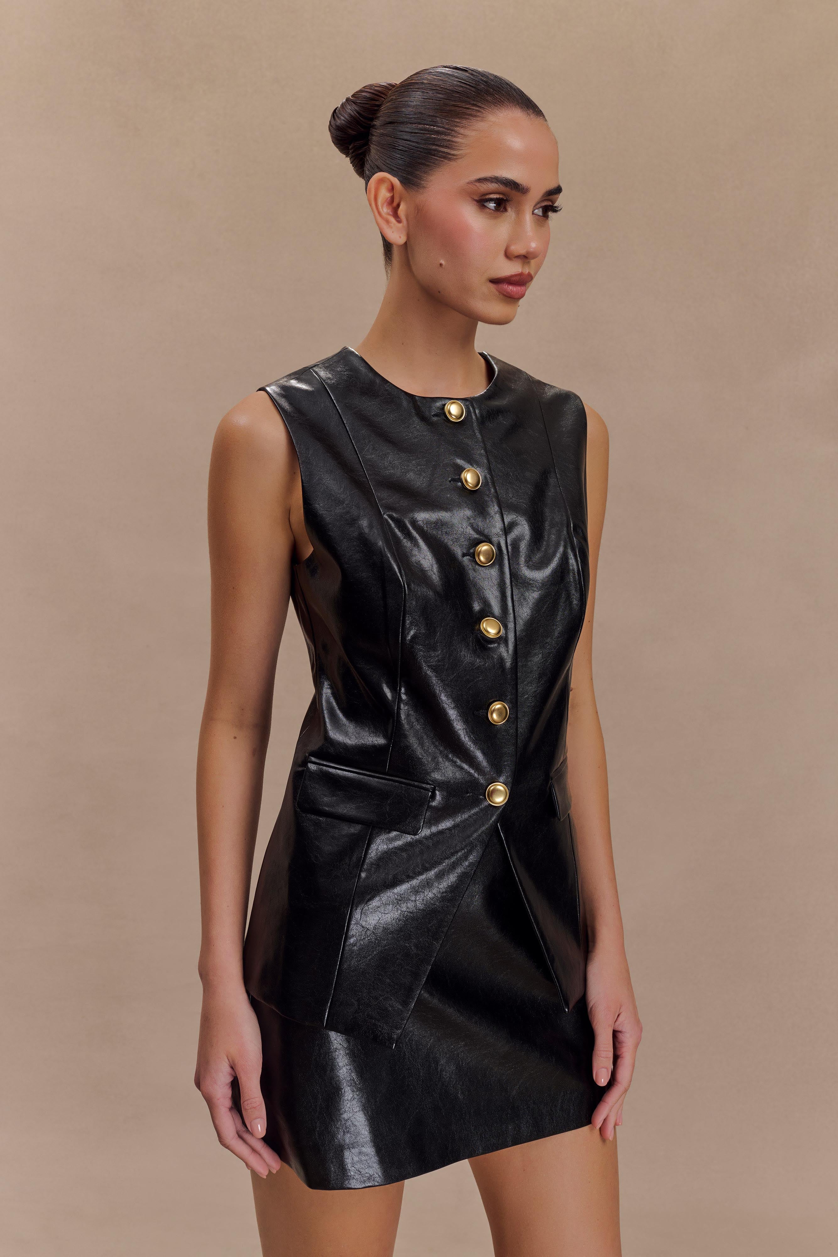 Coralia Faux Leather Sleeveless Vest in Black – Chic&Drifts