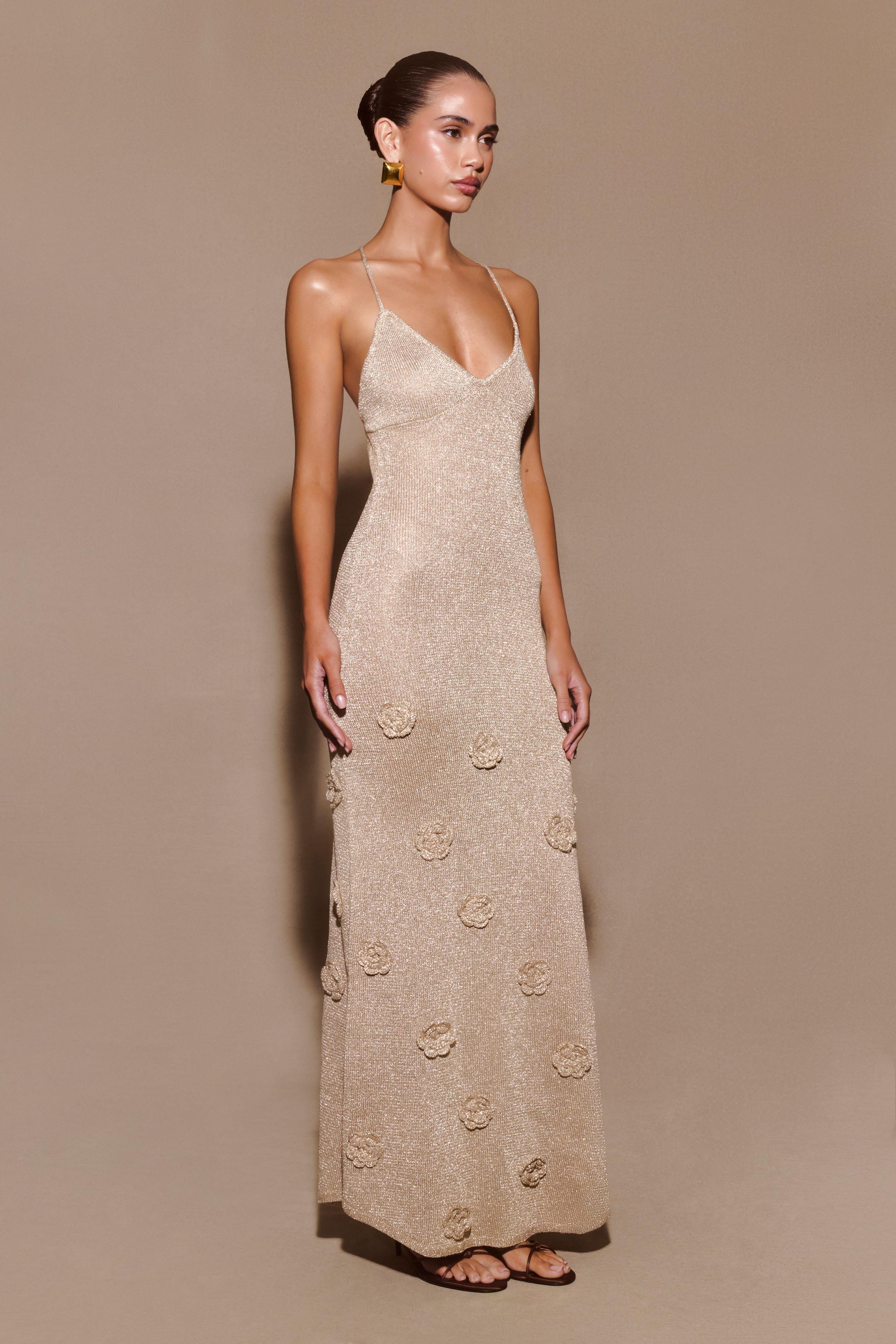 Suki Metallic Knit Maxi Dress in Gold – Chic&Drifts