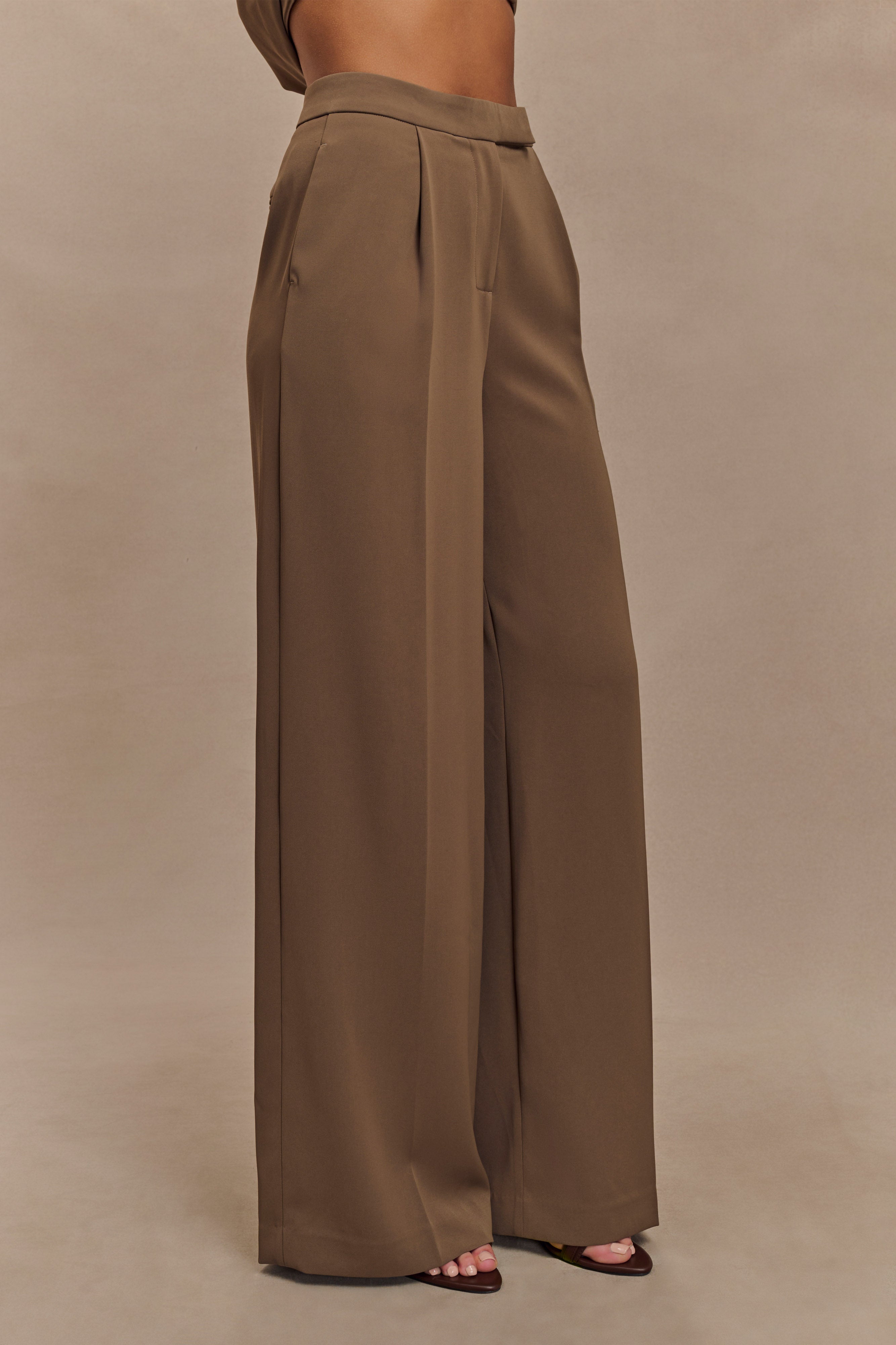Faith Suiting Wide Leg Pant in Cacao Brown – Chic&Drifts