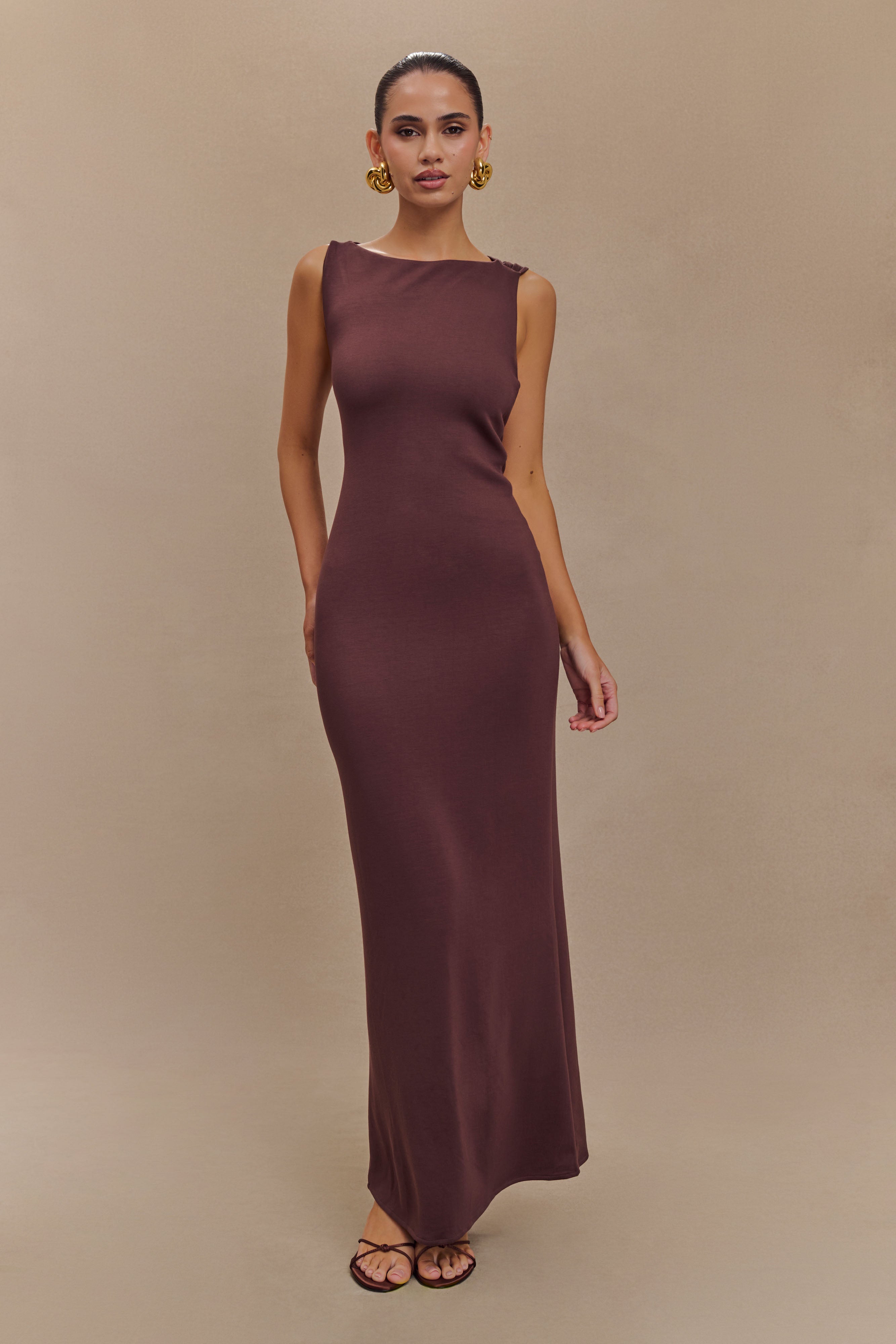 Catelyn Asymmetrical Scuba Jersey Midi Dress in Cacao Brown – Chic&Drifts