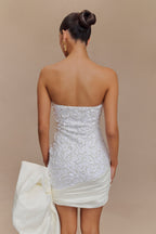 Franka Strapless Bow Mini Dress in White – Chic&Drifts