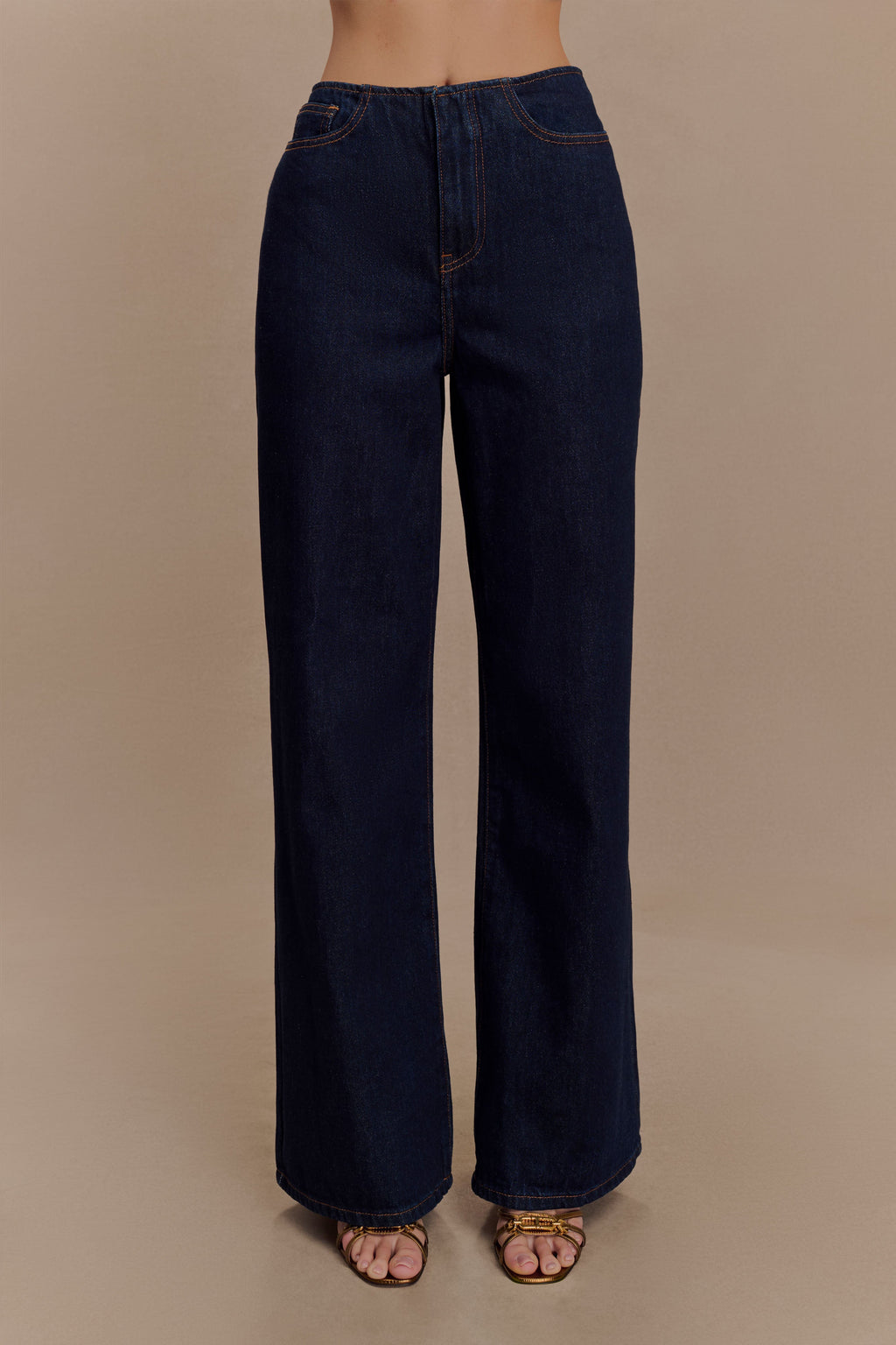 Caitlin Mid Rise Jeans in Indigo Blue – Chic&Drifts
