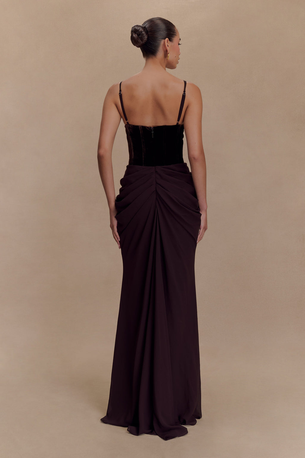 Roxanne Velvet Corset Maxi Dress in Cacao Brown – Chic&Drifts