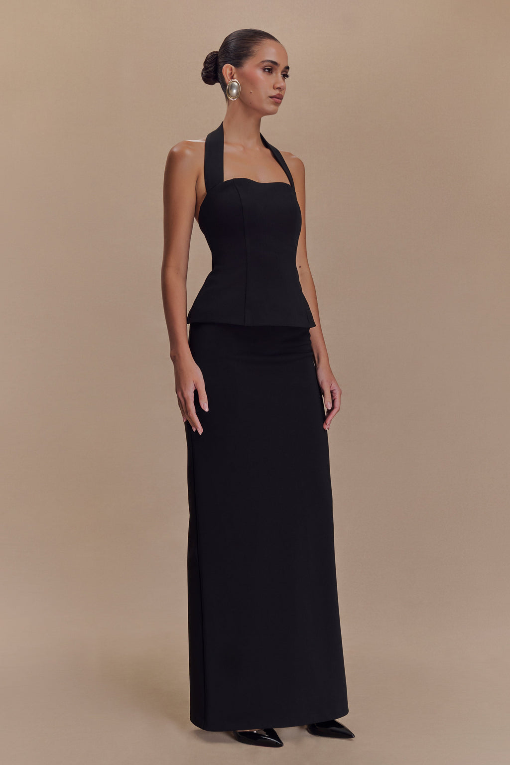 Bertie Peplum Halter Maxi Dress in Black – Chic&Drifts