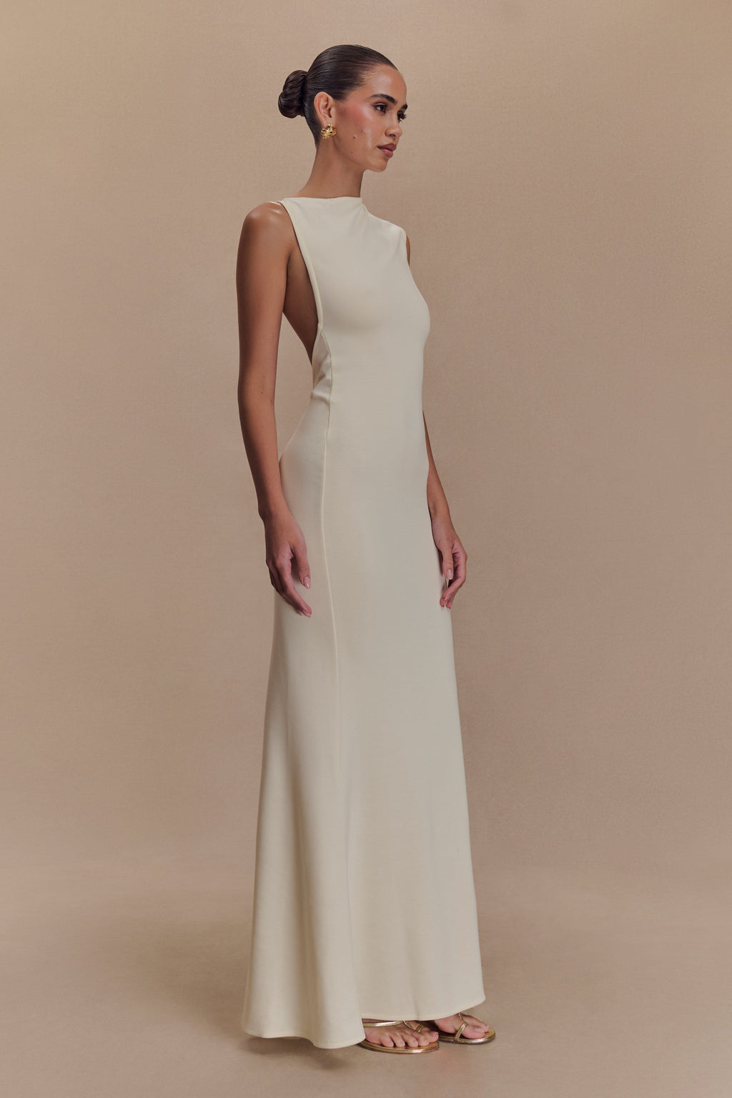 Katerina Scuba Jersey Cut Out Maxi Dress in Ivory – Chic&Drifts