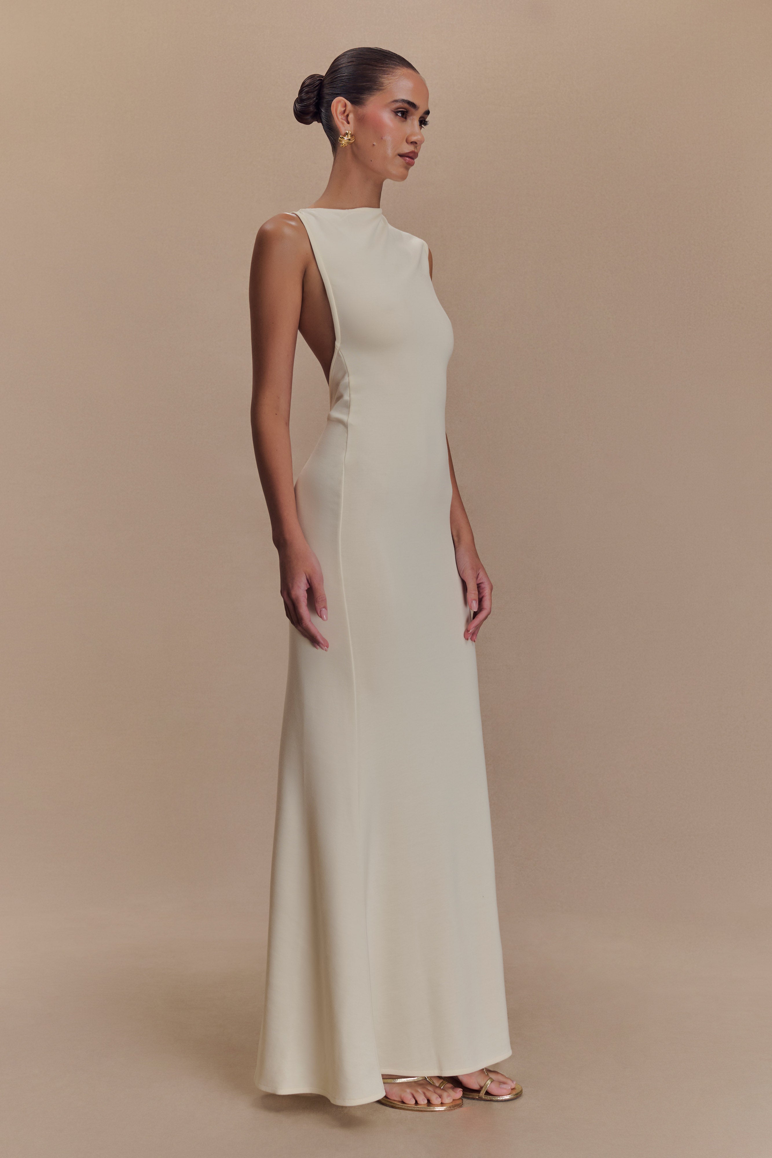 Katerina Scuba Jersey Cut Out Maxi Dress in Ivory – Chic&Drifts