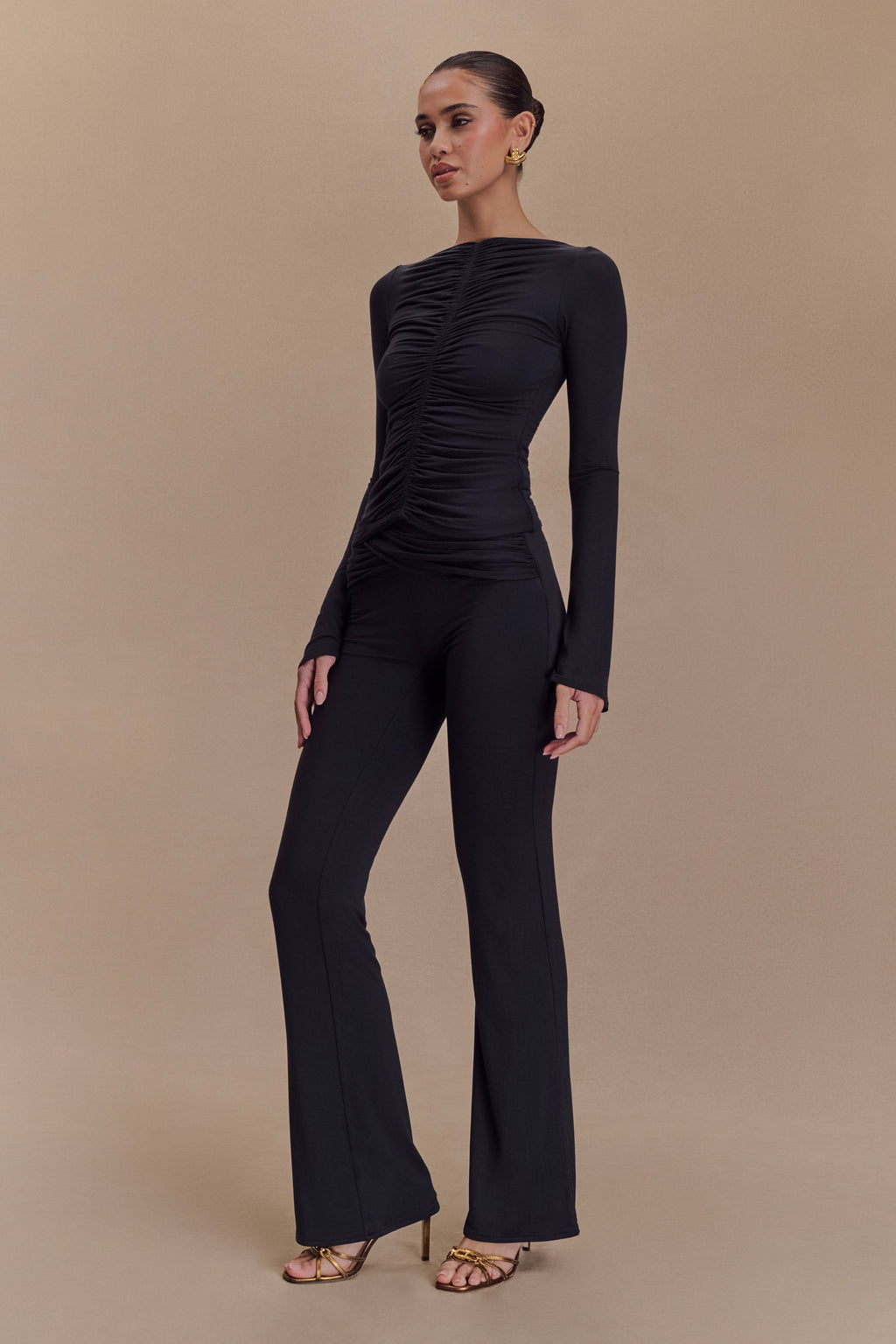 Preston Modal Long Sleeve Top in Black – Chic&Drifts