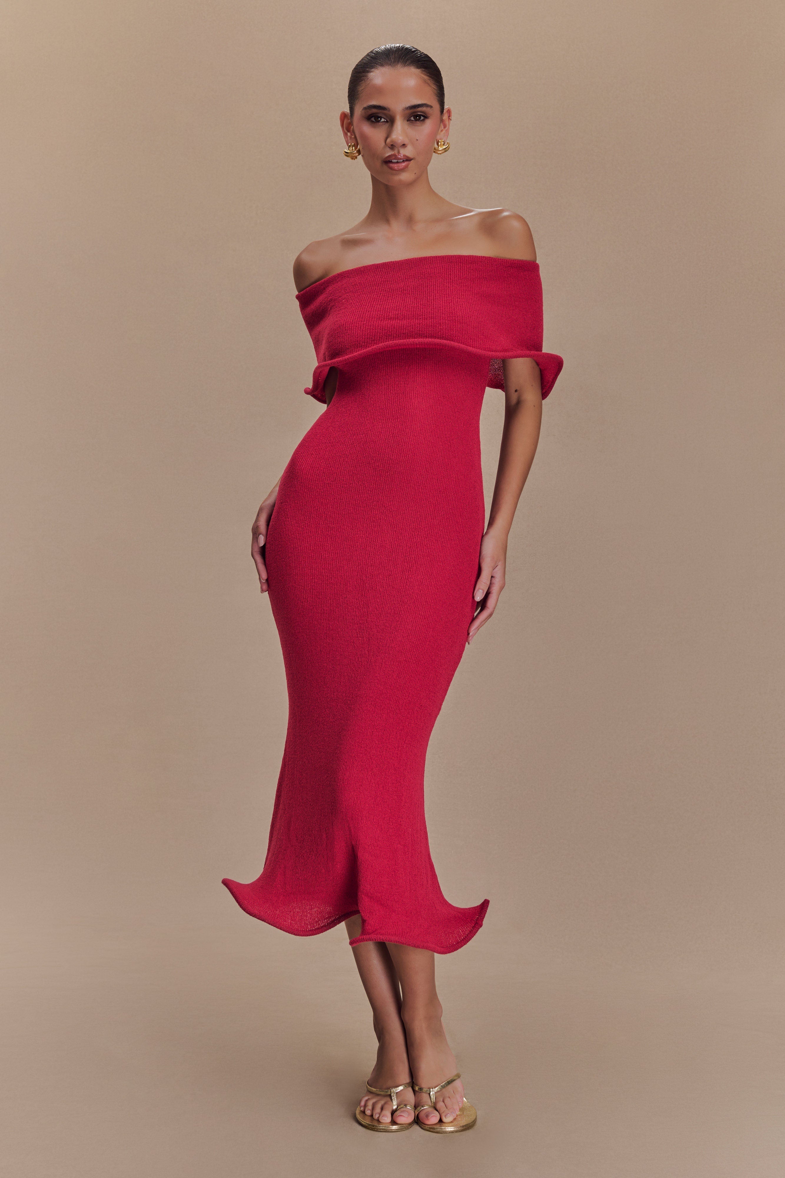 Molly Off Shoulder Knit Midi Dress in Raspberry – Chic&Drifts