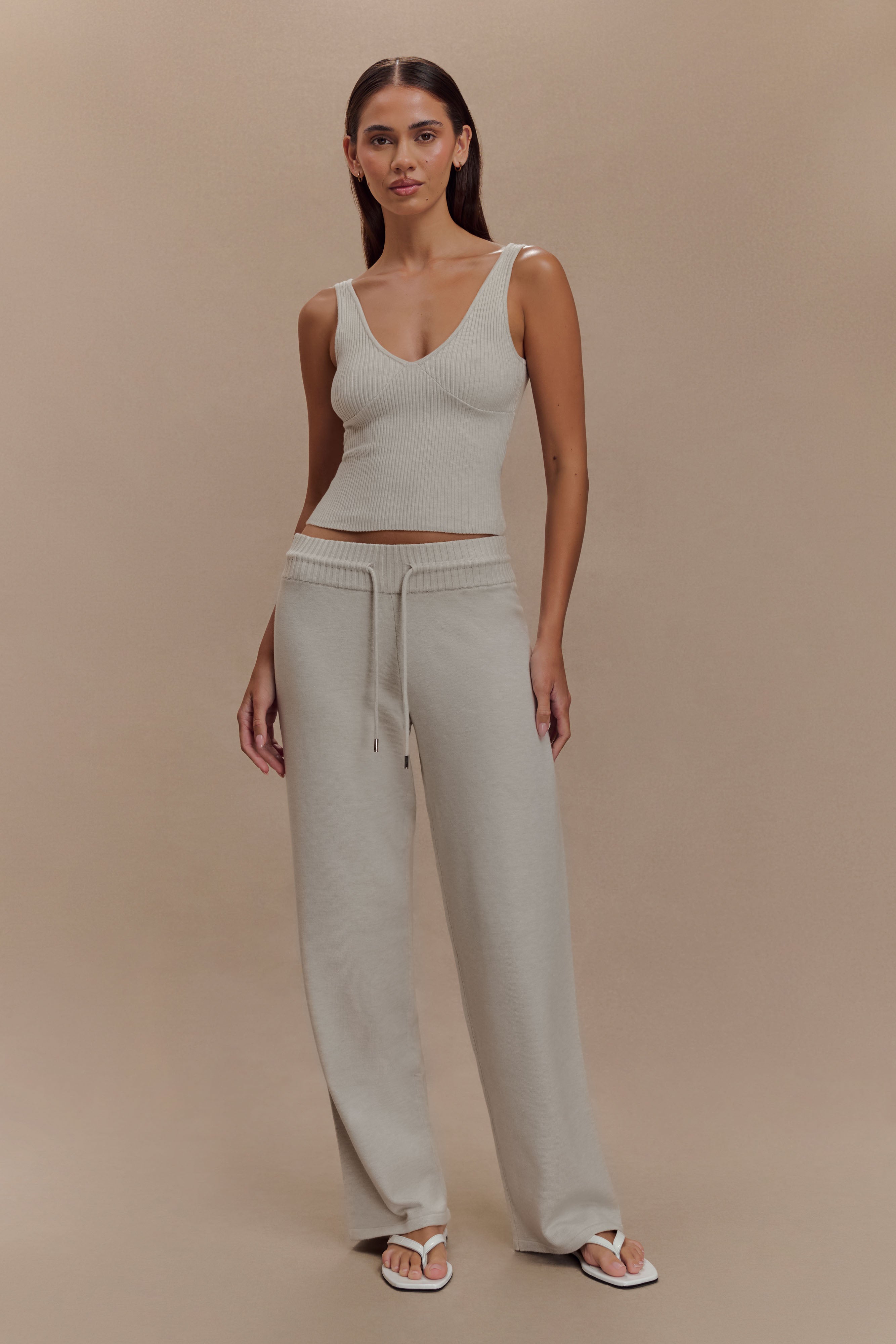 Natalya Ribbed Knit Cami Top in Heather Grey Marle – Chic&Drifts