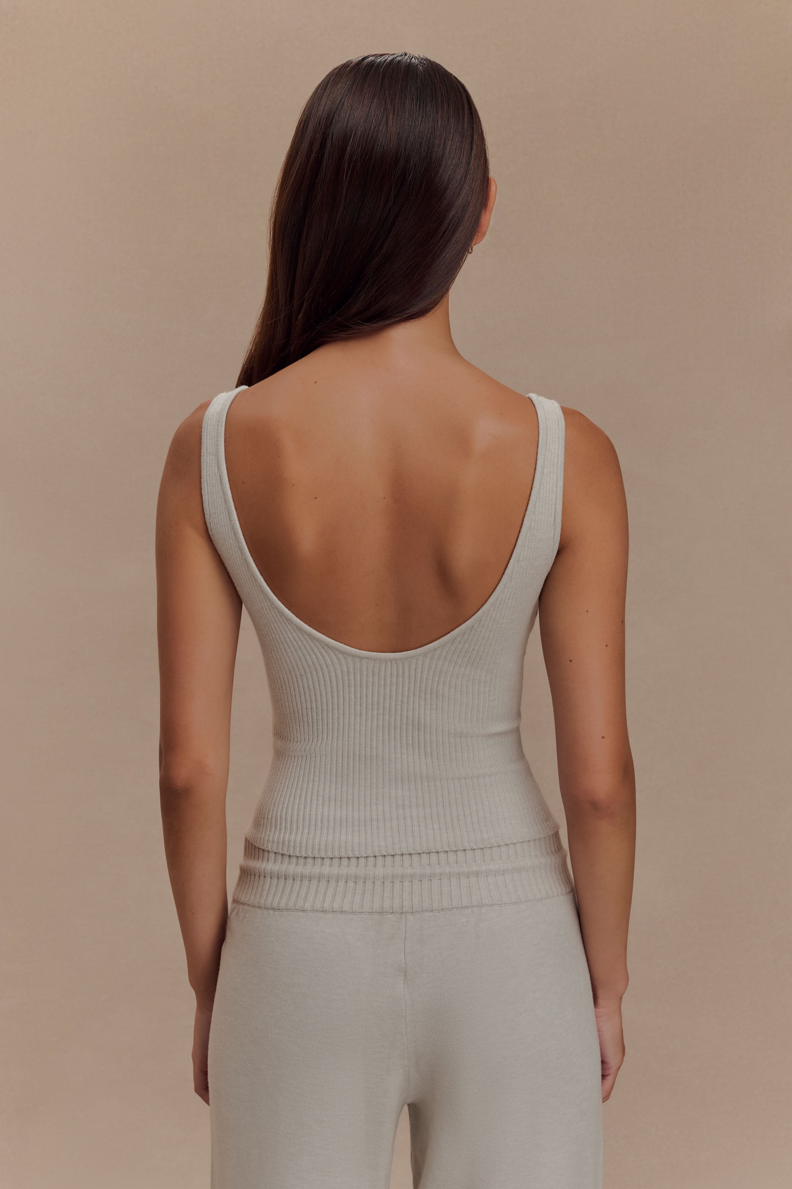Natalya Ribbed Knit Cami Top in Heather Grey Marle – Chic&Drifts