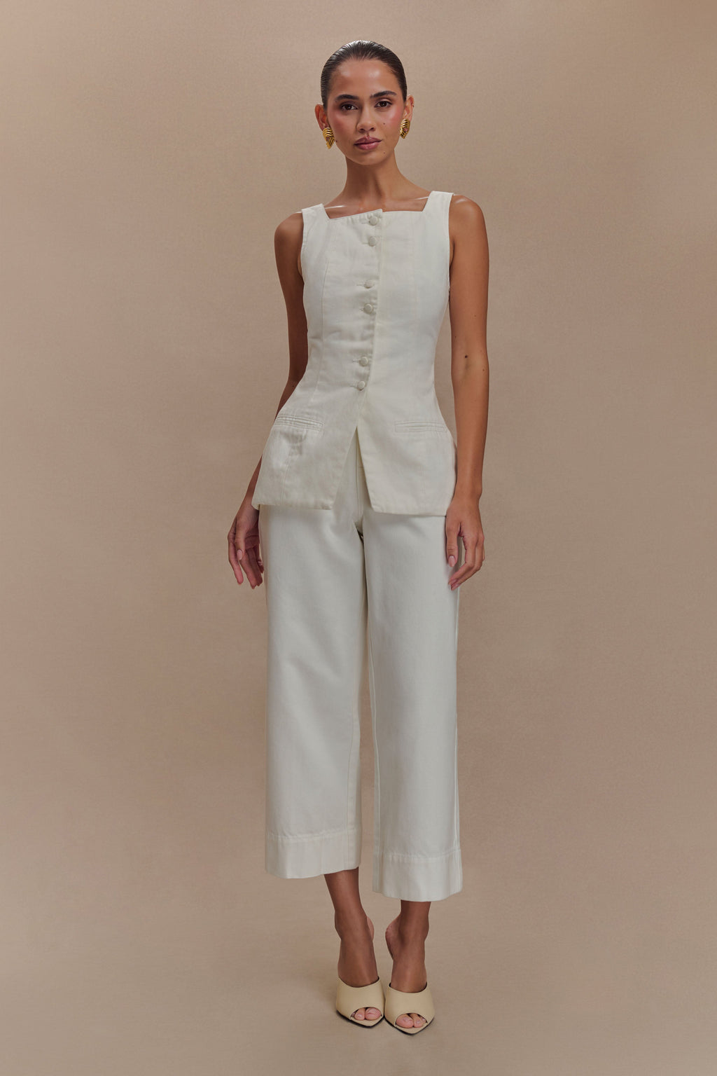 Kaitlyn Cropped Wide Leg Jeans in White – Chic&Drifts