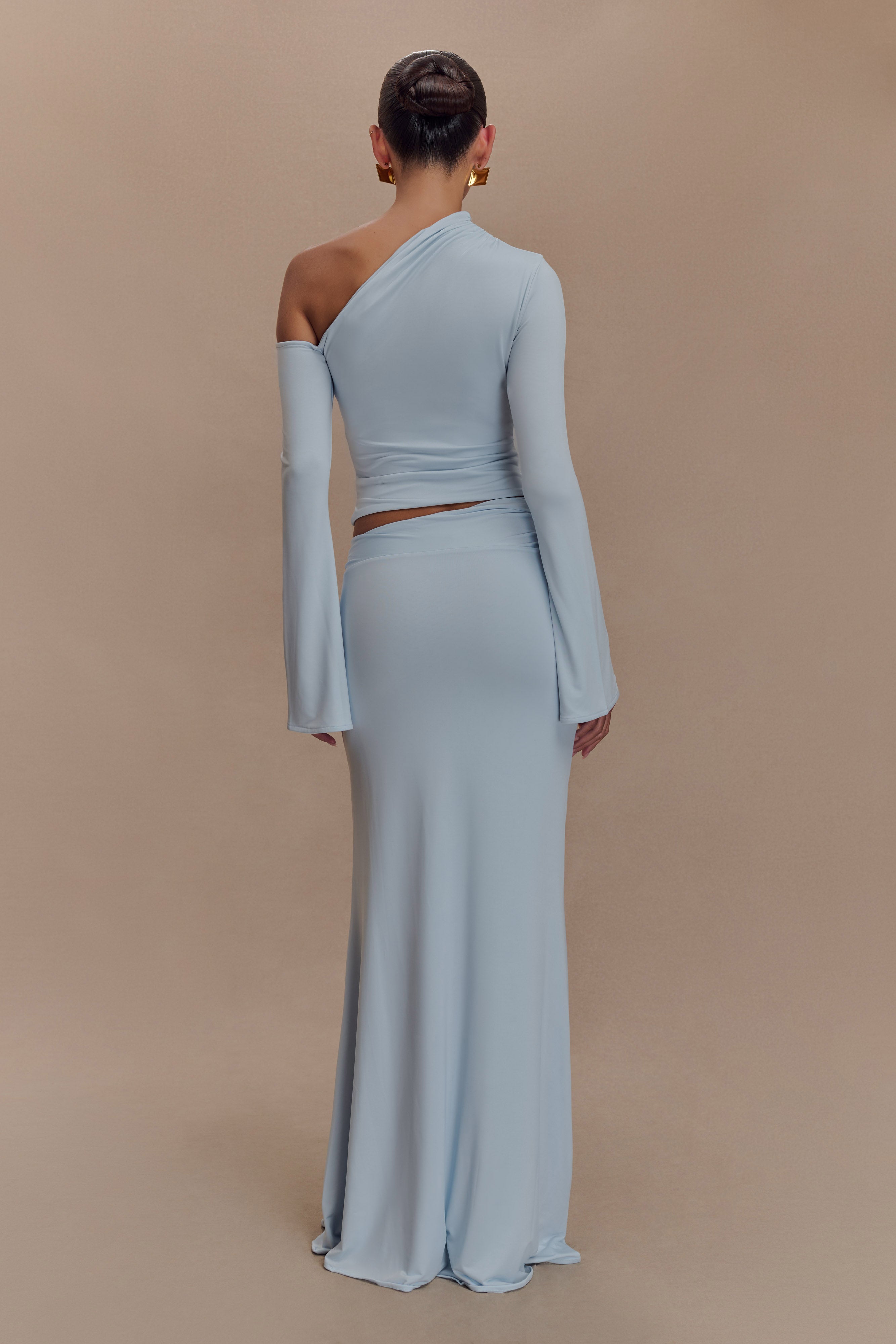 Ainsley Asymmetrical Maxi Skirt With Floral Hardware in Pale Blue – Chic&Drifts