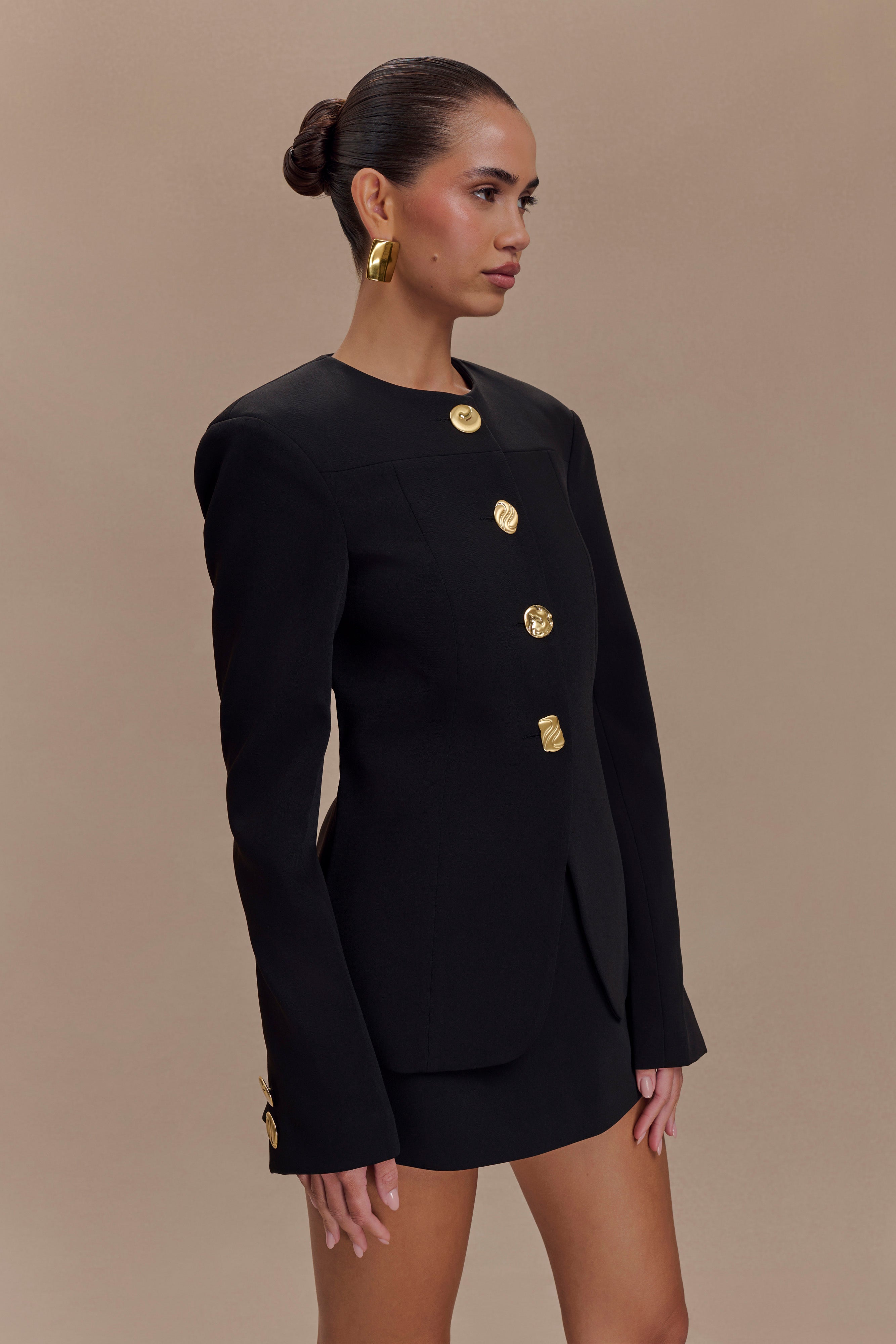 Asia Mixed Button Blazer in Black – Chic&Drifts