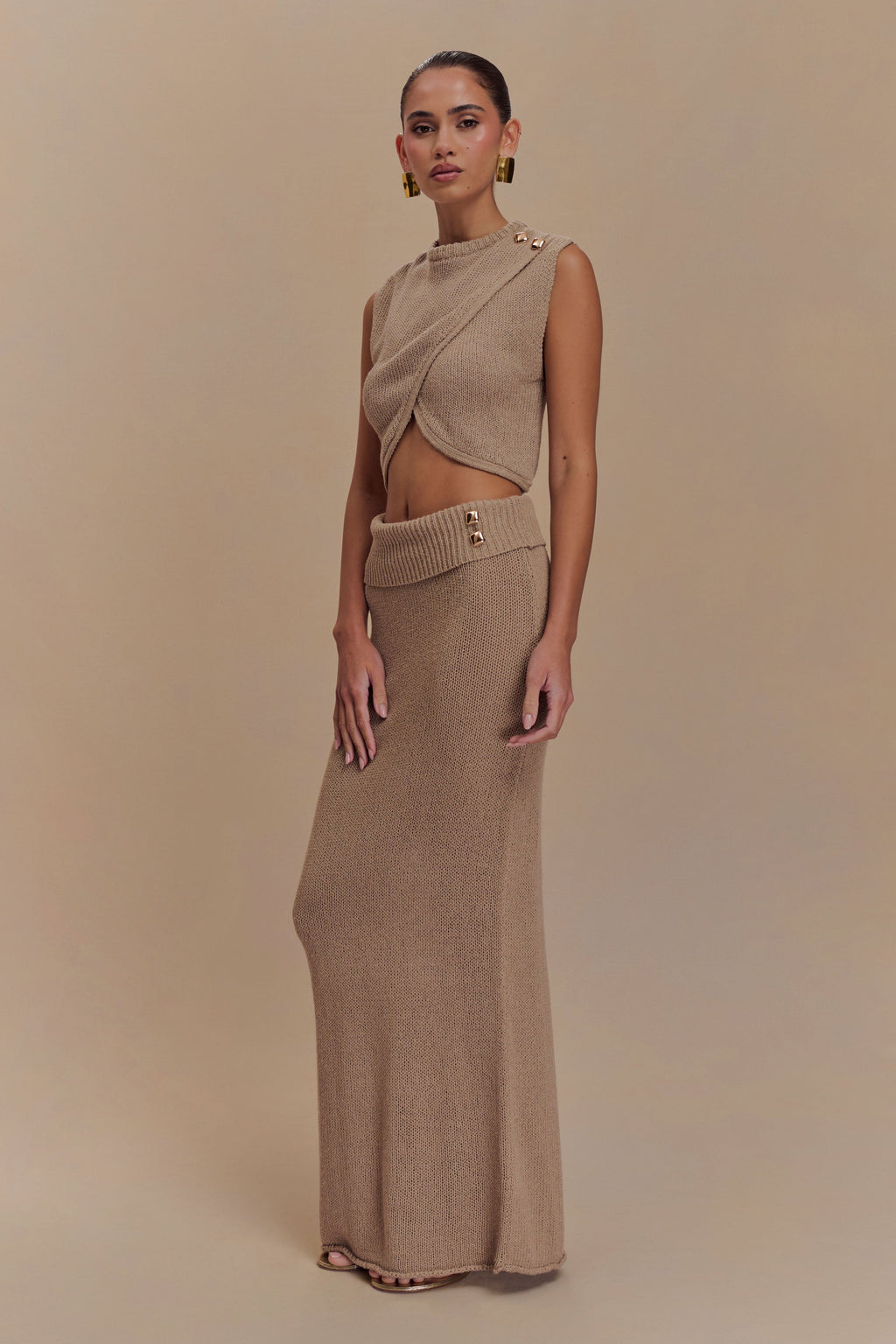Sloane Knit Maxi Skirt in Latte – Chic&Drifts