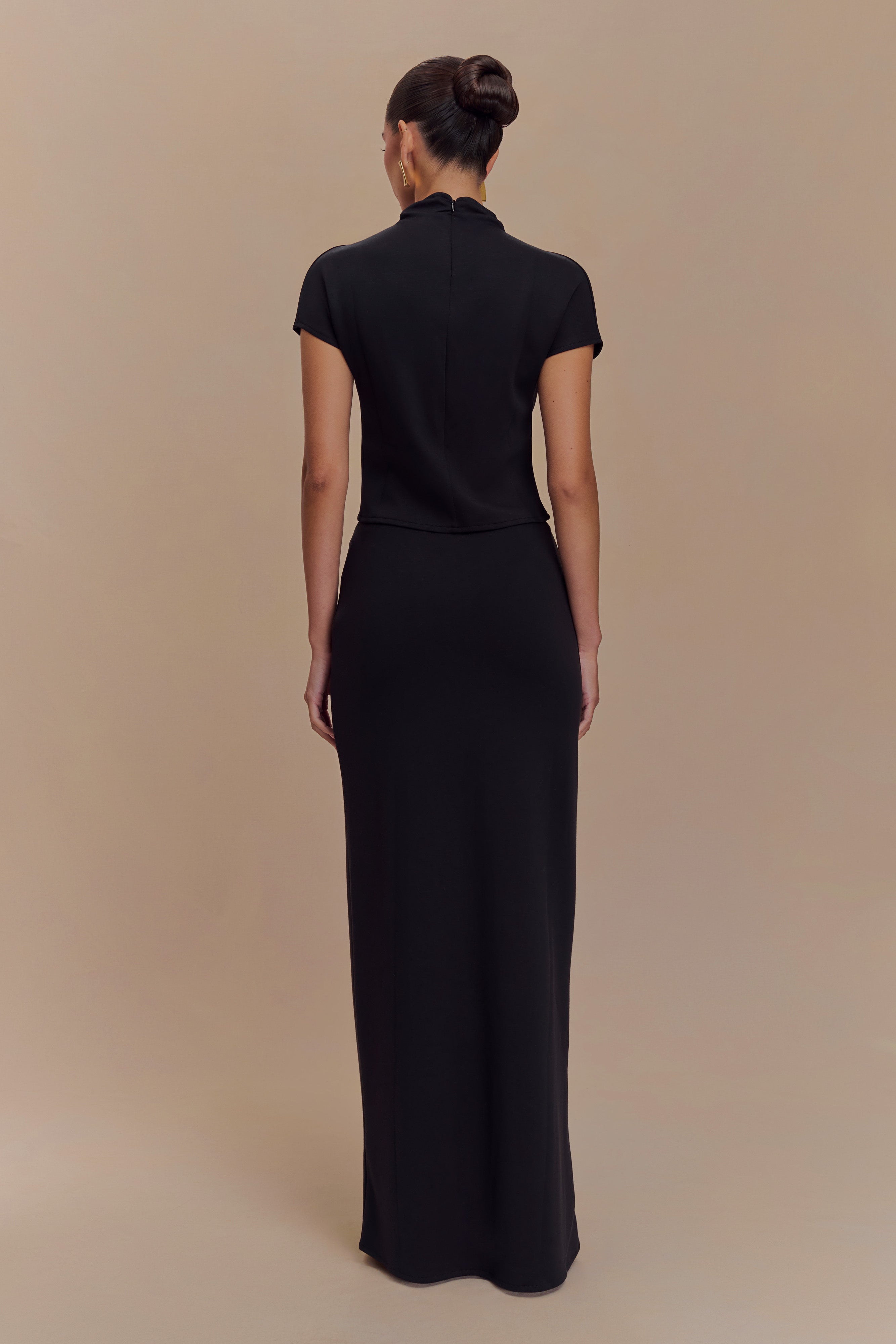 Eris Scuba Jersey Maxi Skirt in Black – Chic&Drifts