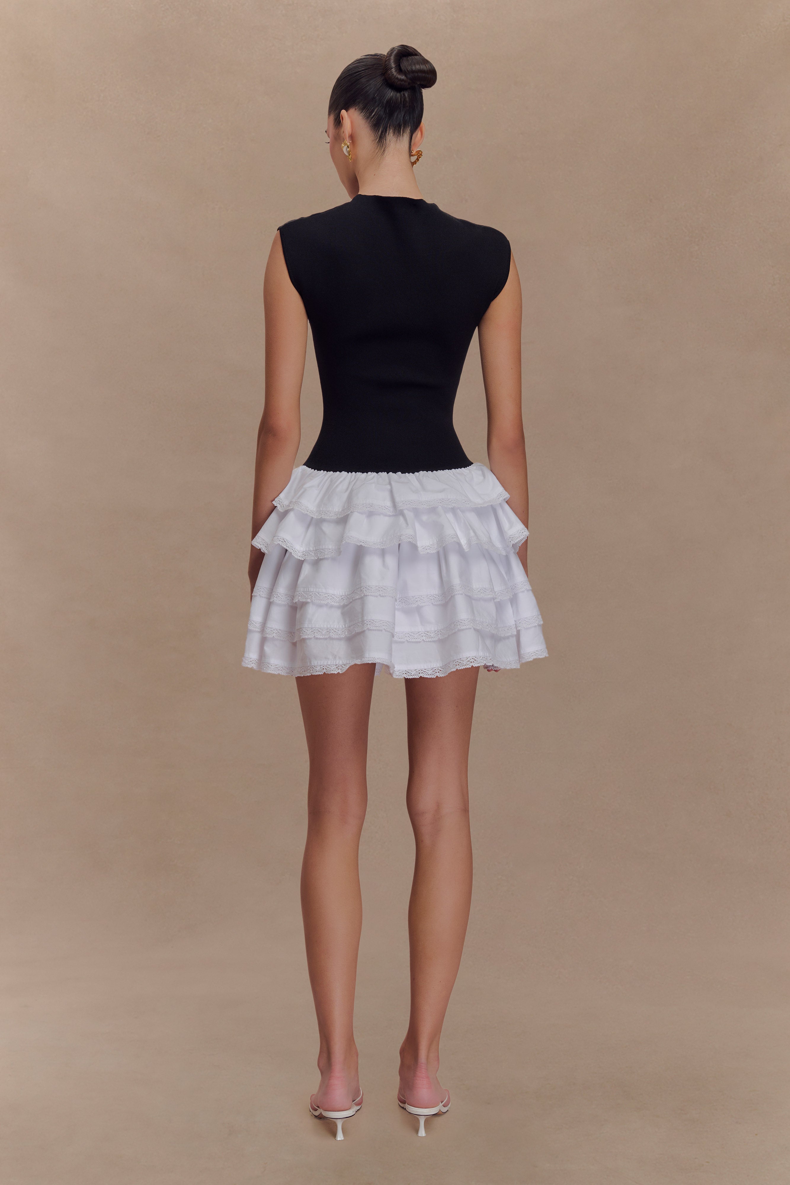 Maeve Contrast Ruffle Knit Mini Dress in Black/White – Chic&Drifts