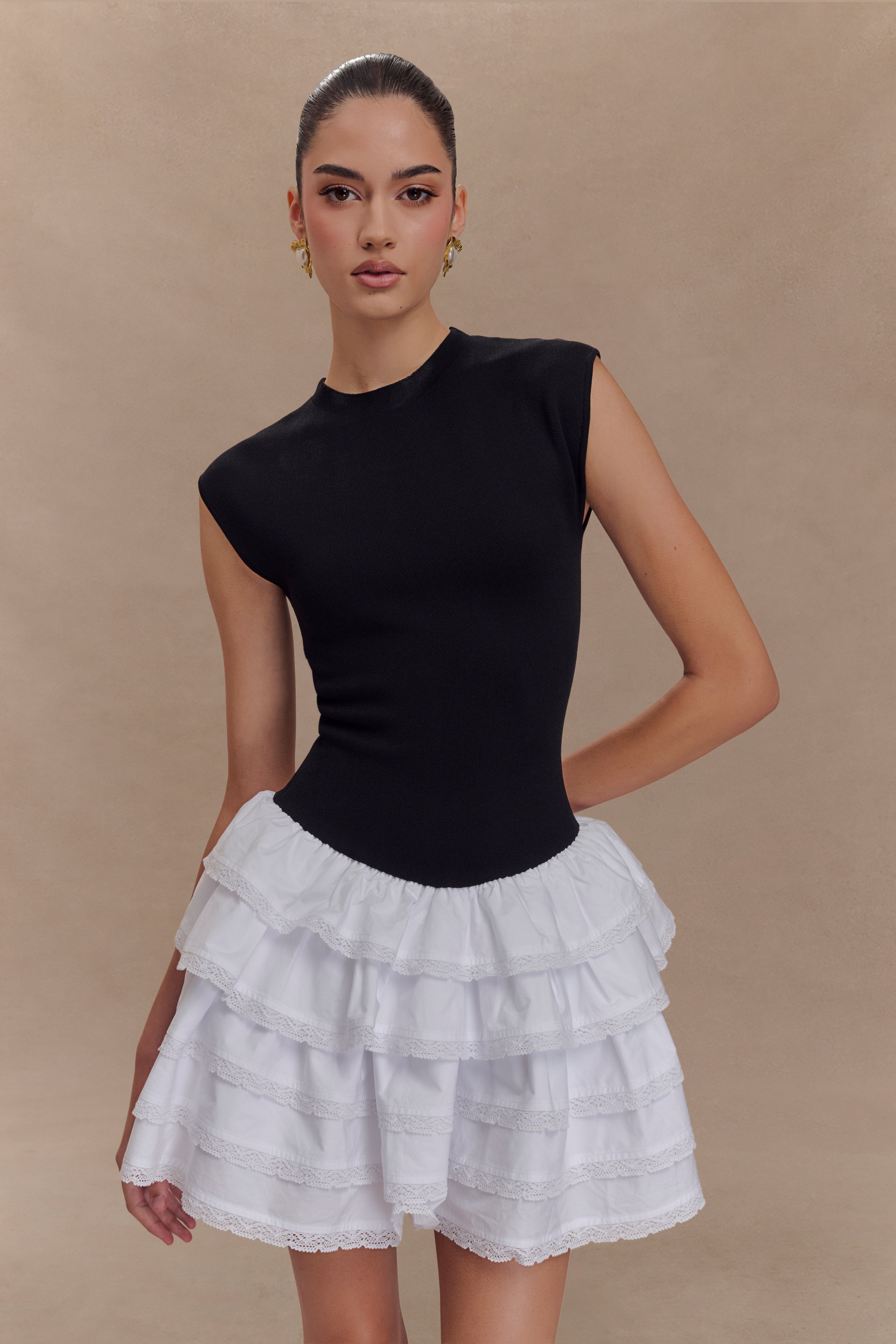 Maeve Contrast Ruffle Knit Mini Dress in Black/White – Chic&Drifts