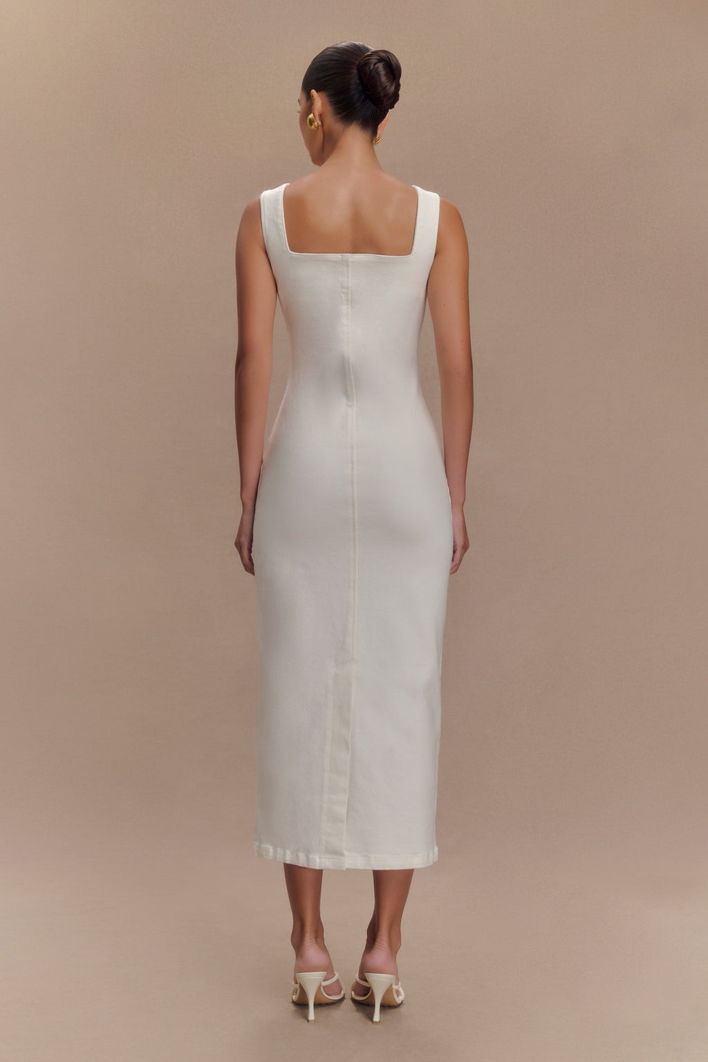 Reyna Denim Midi Dress in White – Chic&Drifts
