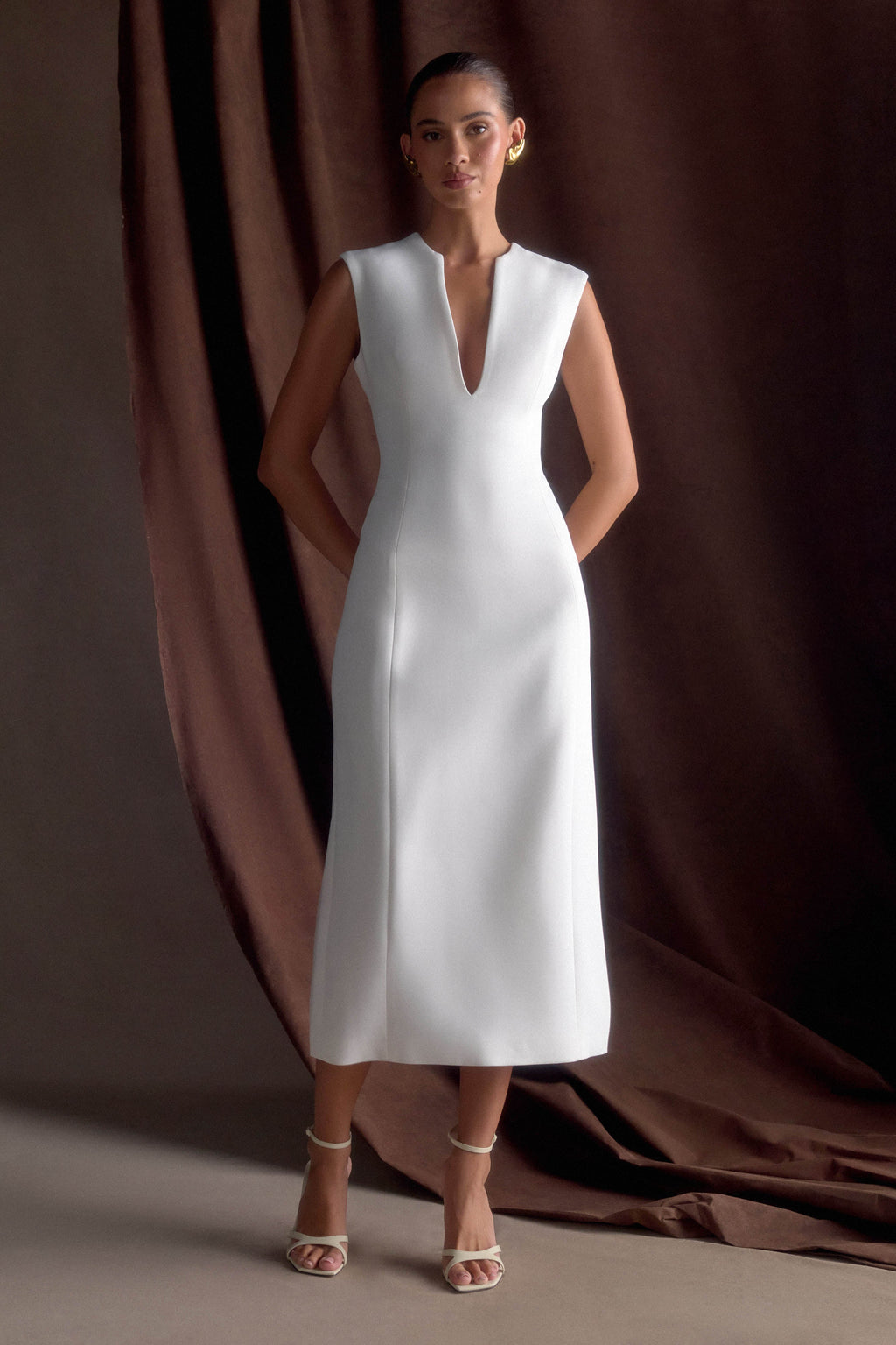 Audrine Suiting Sleeveless Midi Dress in Ivory – Chic&Drifts