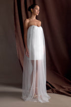 Bettany Chiffon Strapless Maxi Dress in White – Chic&Drifts