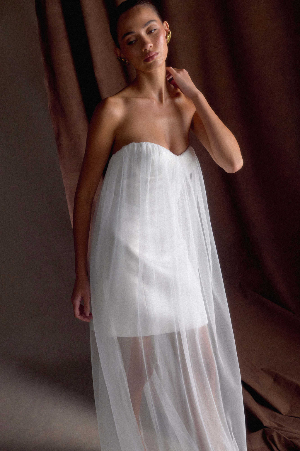 Bettany Chiffon Strapless Maxi Dress in White – Chic&Drifts