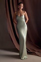 Lilly Sweetheart Satin Maxi Dress in Sage – Chic&Drifts