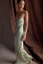 Lilly Sweetheart Satin Maxi Dress in Sage – Chic&Drifts