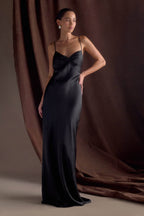 Lilly Sweetheart Satin Maxi Dress in Black – Chic&Drifts