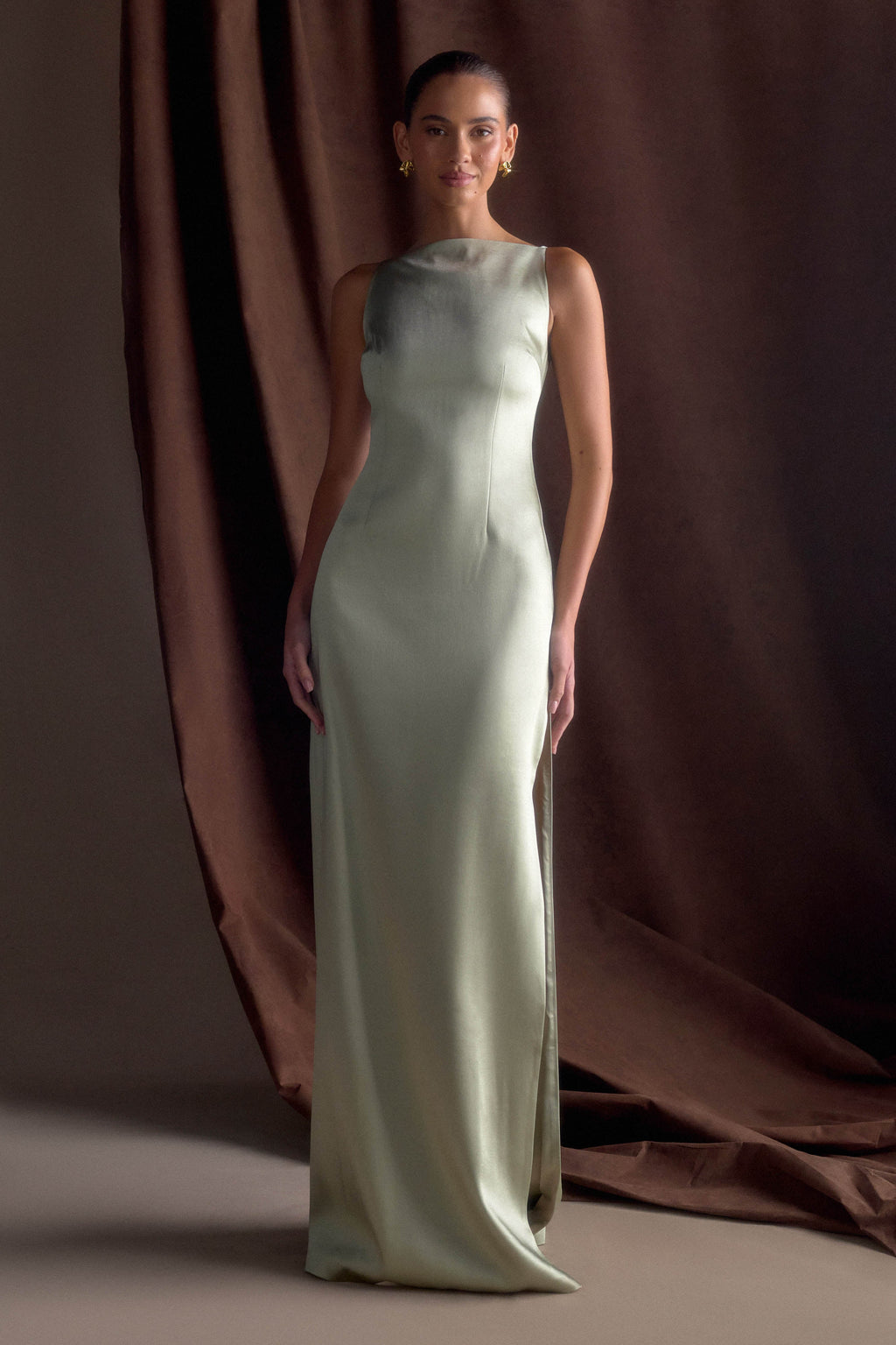 Violet Sleeveless Satin Maxi Dress in Sage – Chic&Drifts