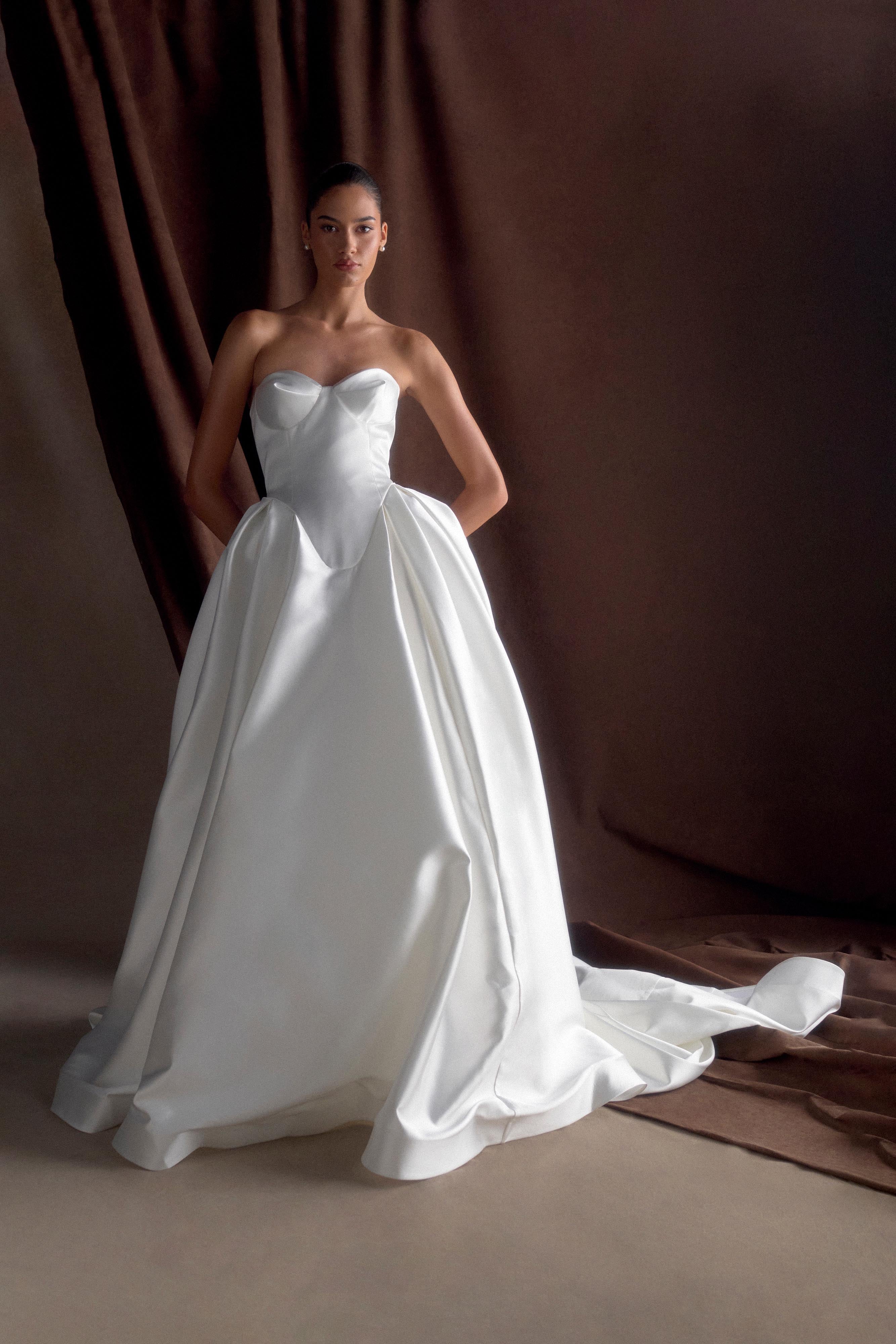 Delphine Satin Strapless Maxi Gown in White – Chic&Drifts