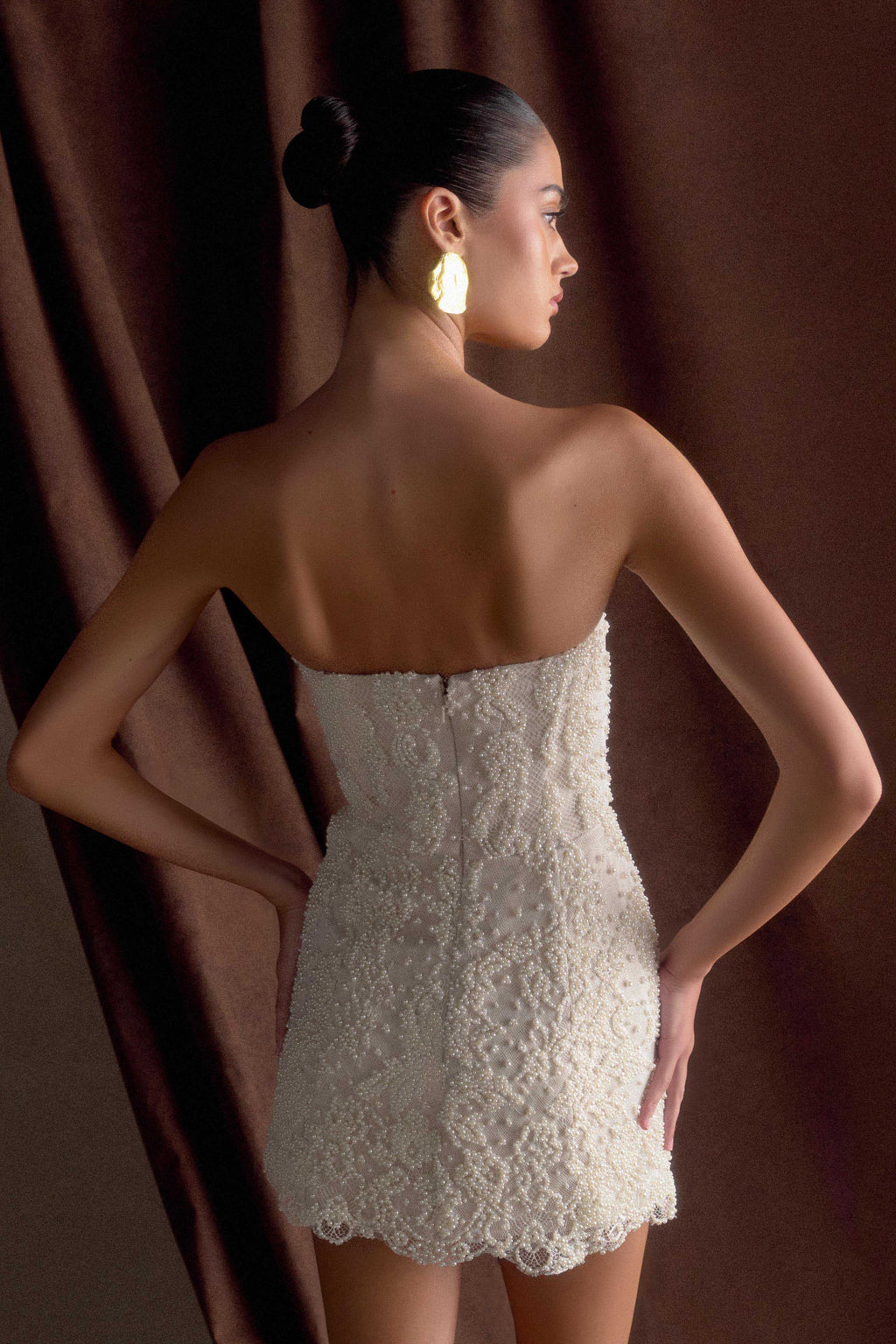 Eva Hand Beaded Pearl & Lace Mini Dress in White – Chic&Drifts