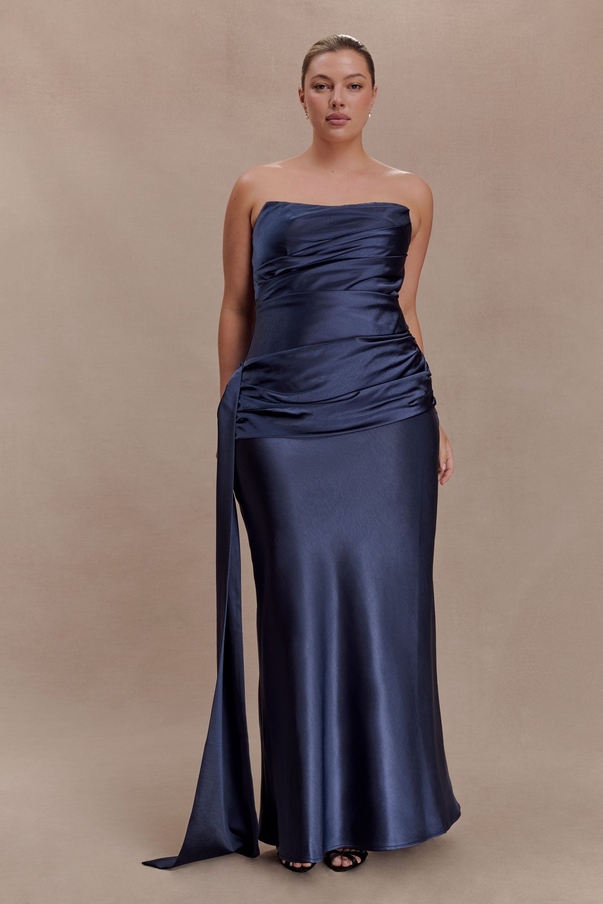 Sarah Strapless Maxi Dress With Waist Tie in Ice Blue – Chic&Drifts