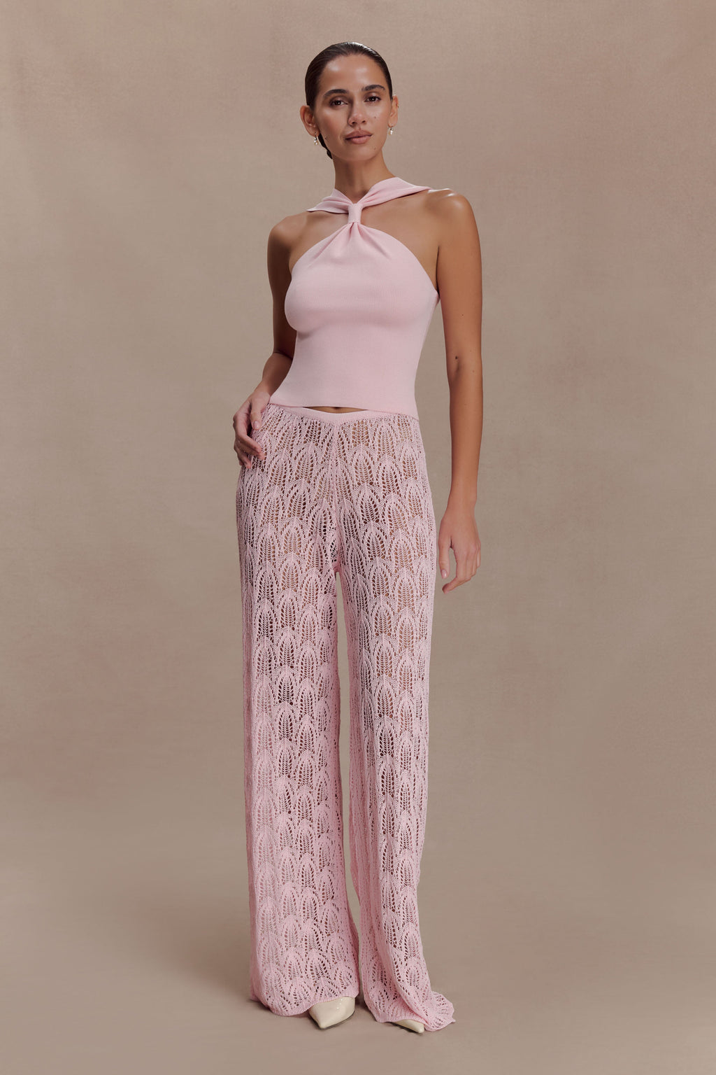Angelika Twist Front Knit Top in Baby Pink – Chic&Drifts