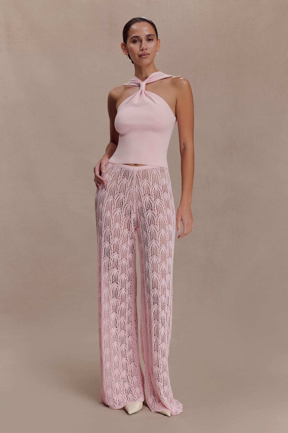 Angelika Twist Front Knit Top in Baby Pink – Chic&Drifts