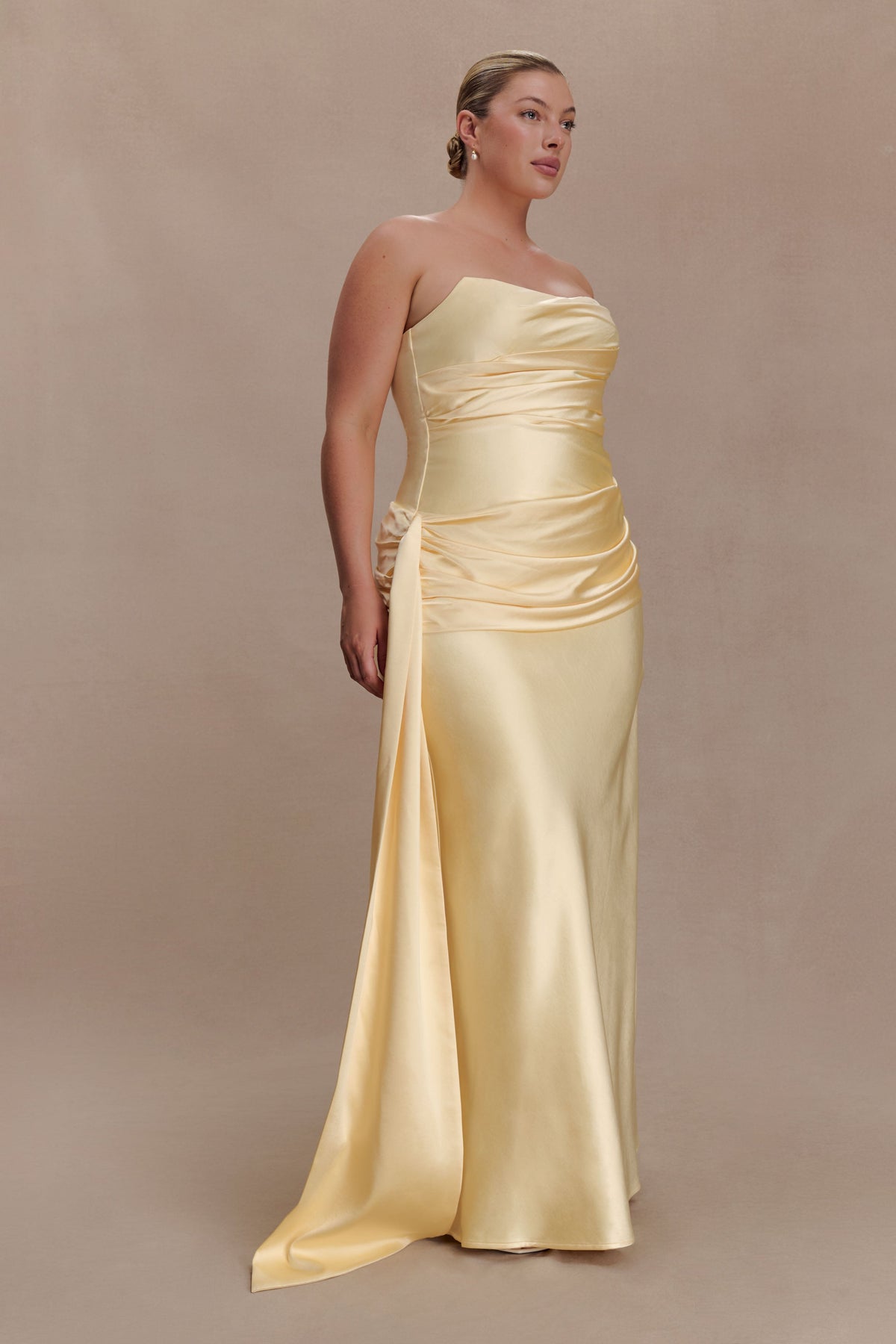 Sarah Strapless Maxi Dress With Waist Tie in Ice Blue – Chic&Drifts
