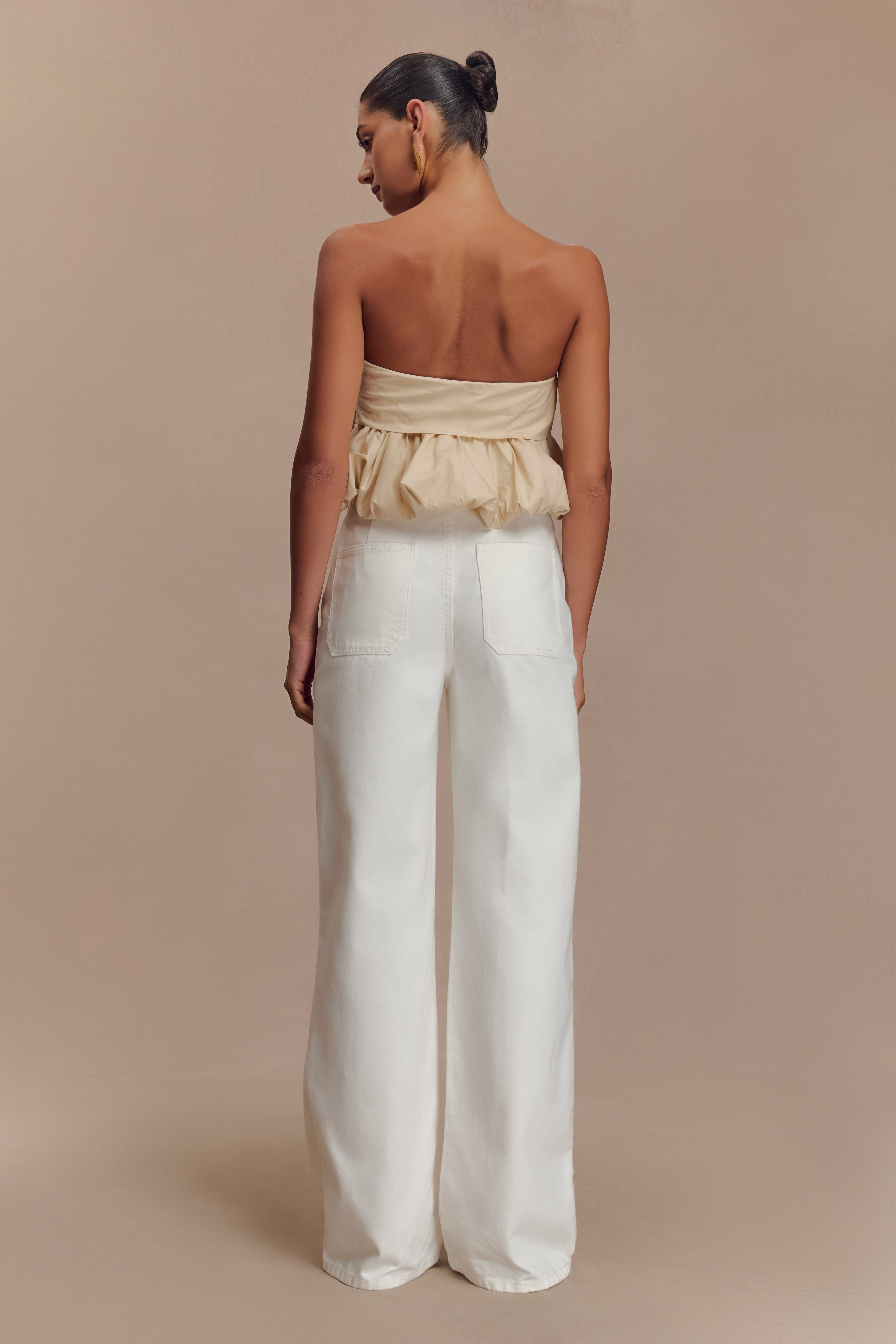 Caitlin Mid Rise Jeans in White – Chic&Drifts