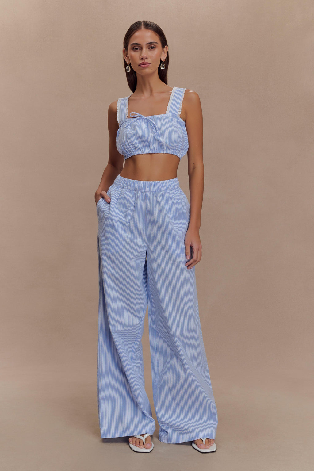 Hansen Wide Leg Pants in Blue Pinstripe – Chic&Drifts