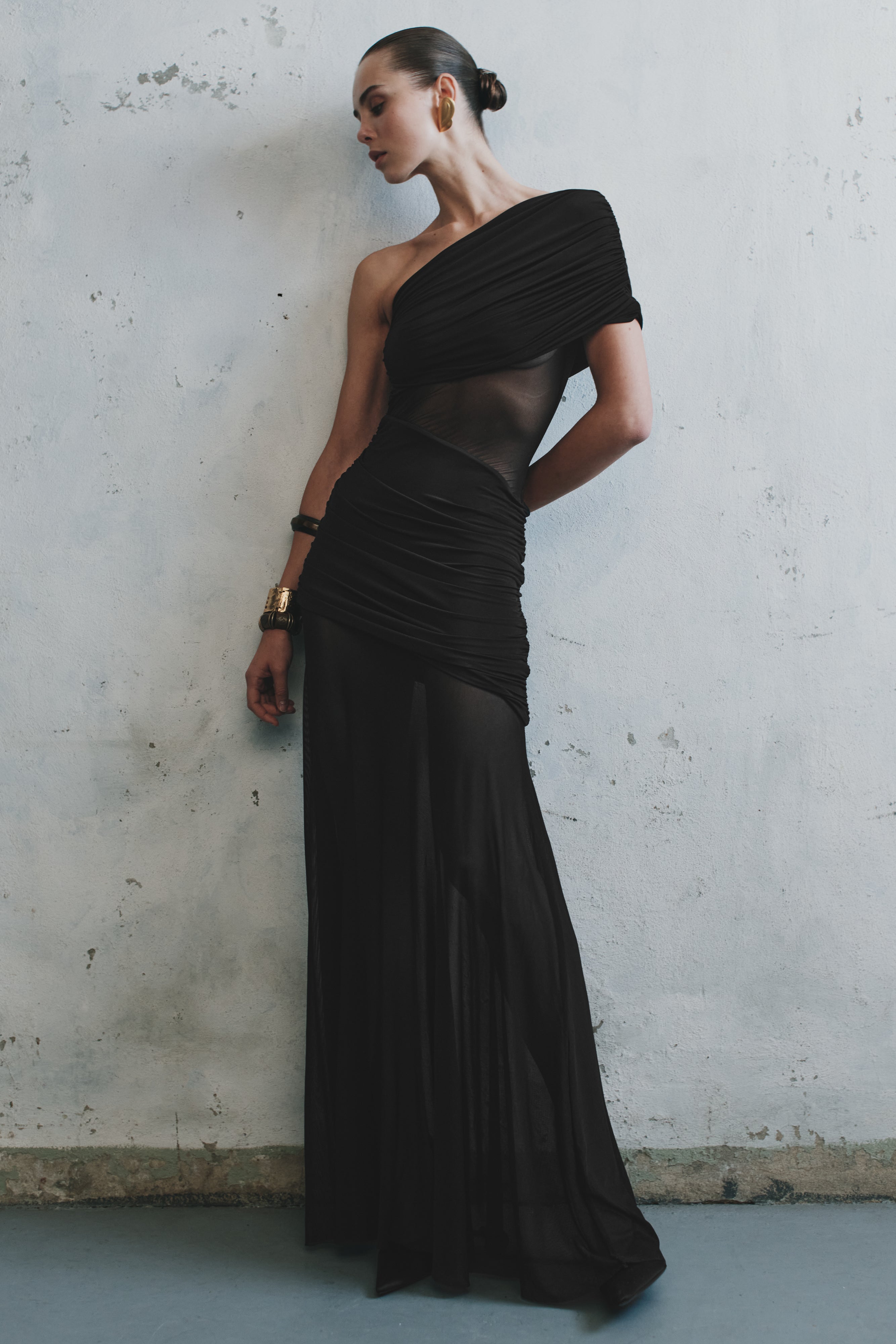 Dallas One Shoulder Mesh Maxi Dress in Black – Chic&Drifts