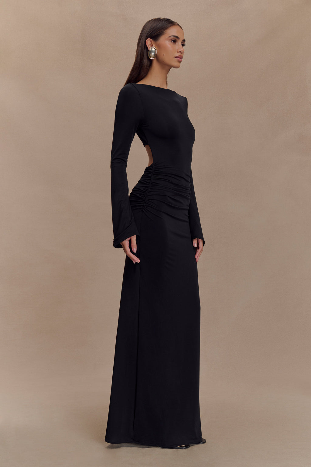 Vienna Slinky Cut Out Maxi Dress in Black – Chic&Drifts