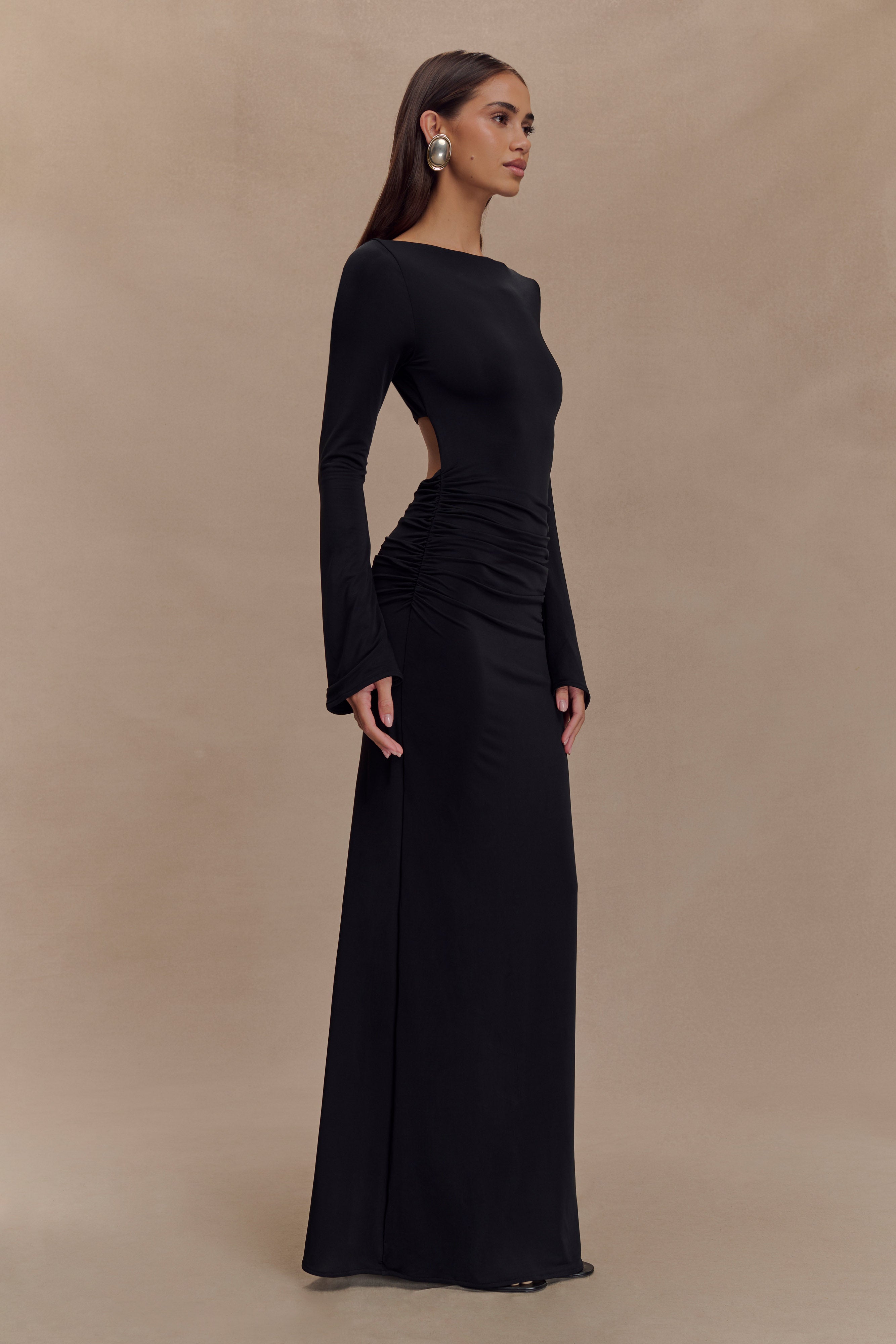 Vienna Slinky Cut Out Maxi Dress in Black – Chic&Drifts