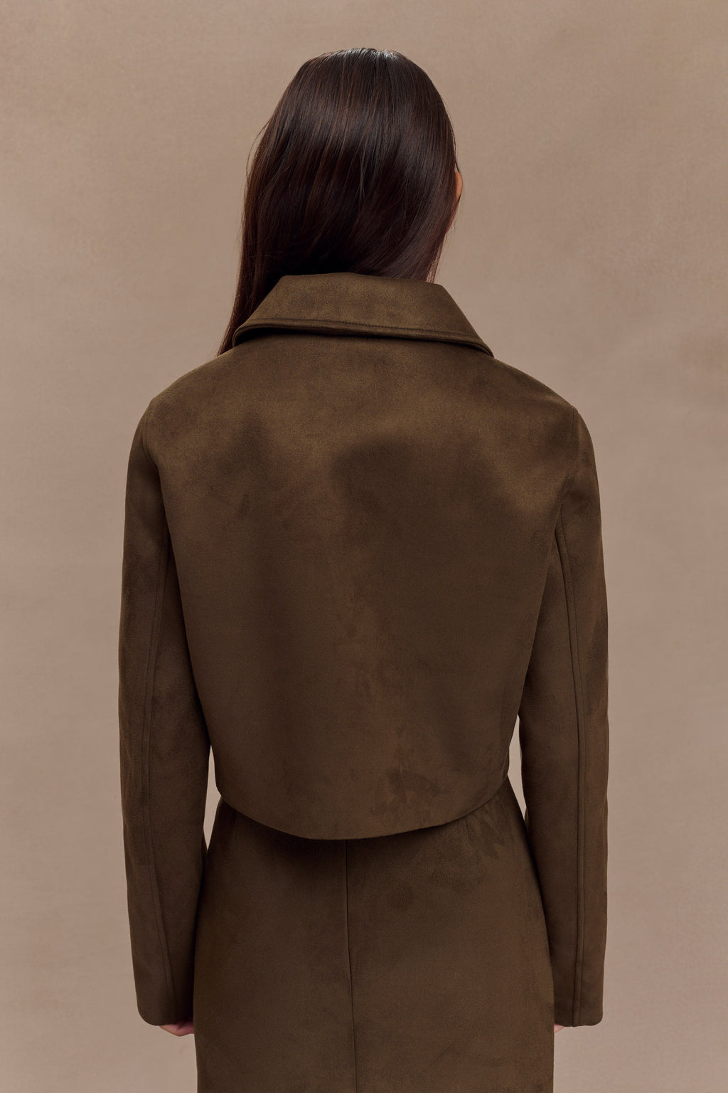 Hayes Faux Suede Collared Jacket in Chocolate – Chic&Drifts